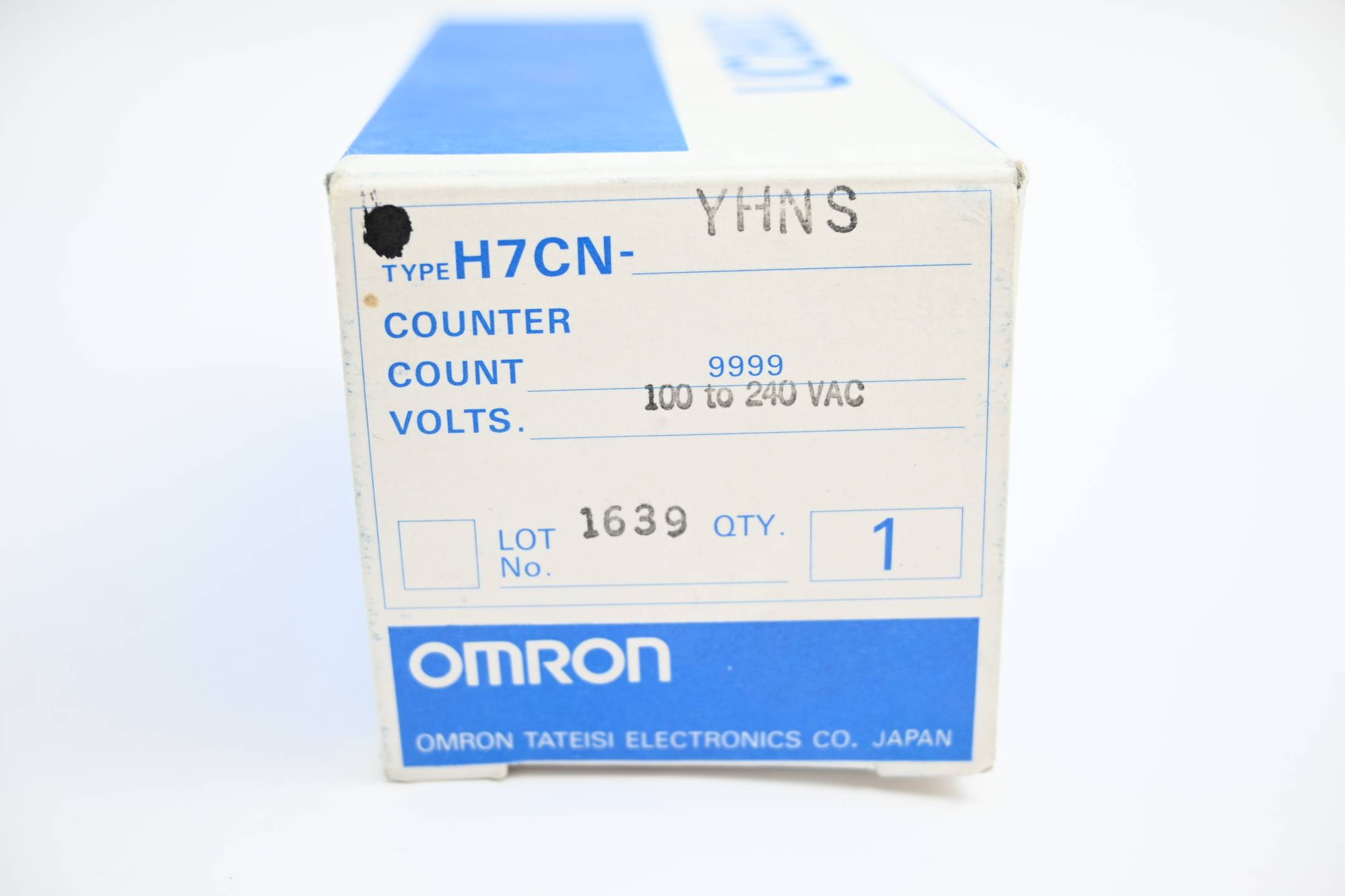 Omron Counter Zähler 9999 100-240 VAC ( H7CN-YHNS )