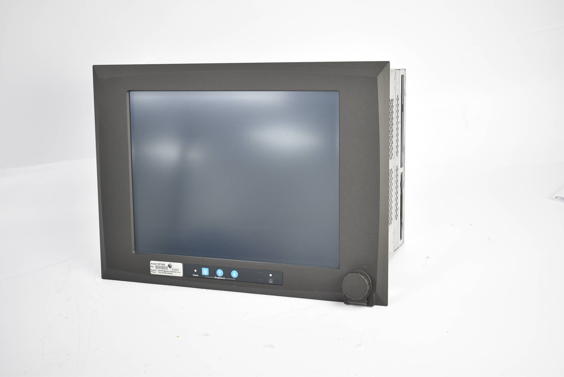National Instruments Industriecomputer 746501-01