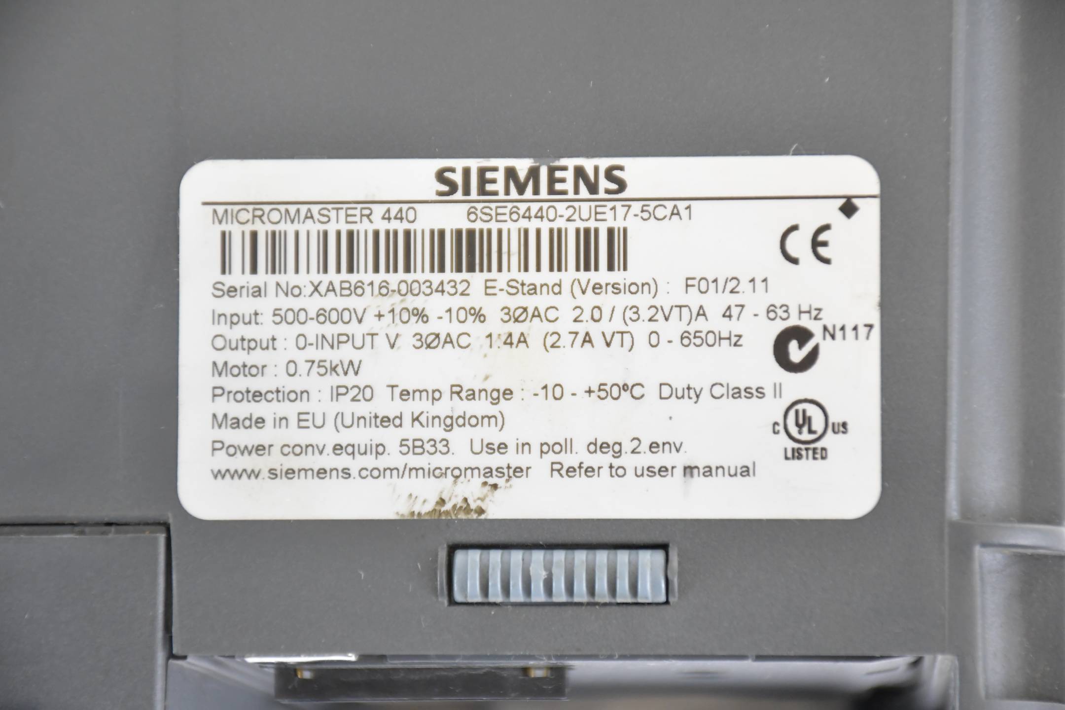 Siemens micromaster 440 6SE6440-2UE17-5CA1 ( 6SE6 440-2UE17-5CA1 ) F01/2.11