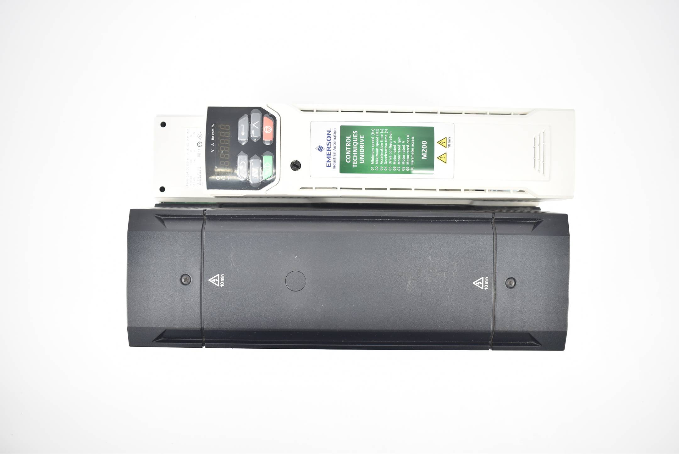 Control Techniques Emerson Unidrive M200 M200-064 00350 A ( 15-18,5kW 50-60Hz )