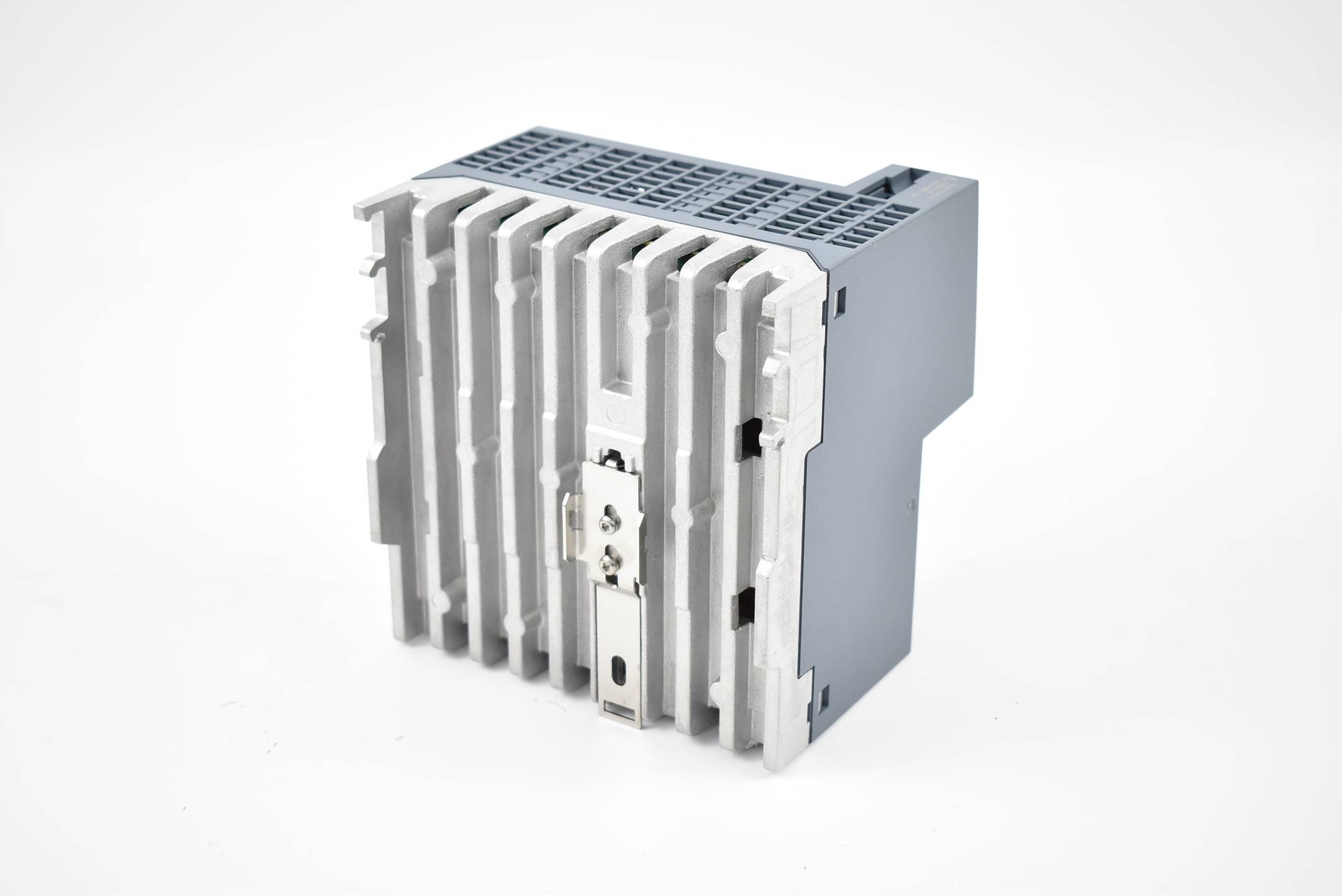 Siemens scalance XC216-4C 6GK5 216-4BS00-2AC2 ( 6GK5216-4BS00-2AC2 ) E1