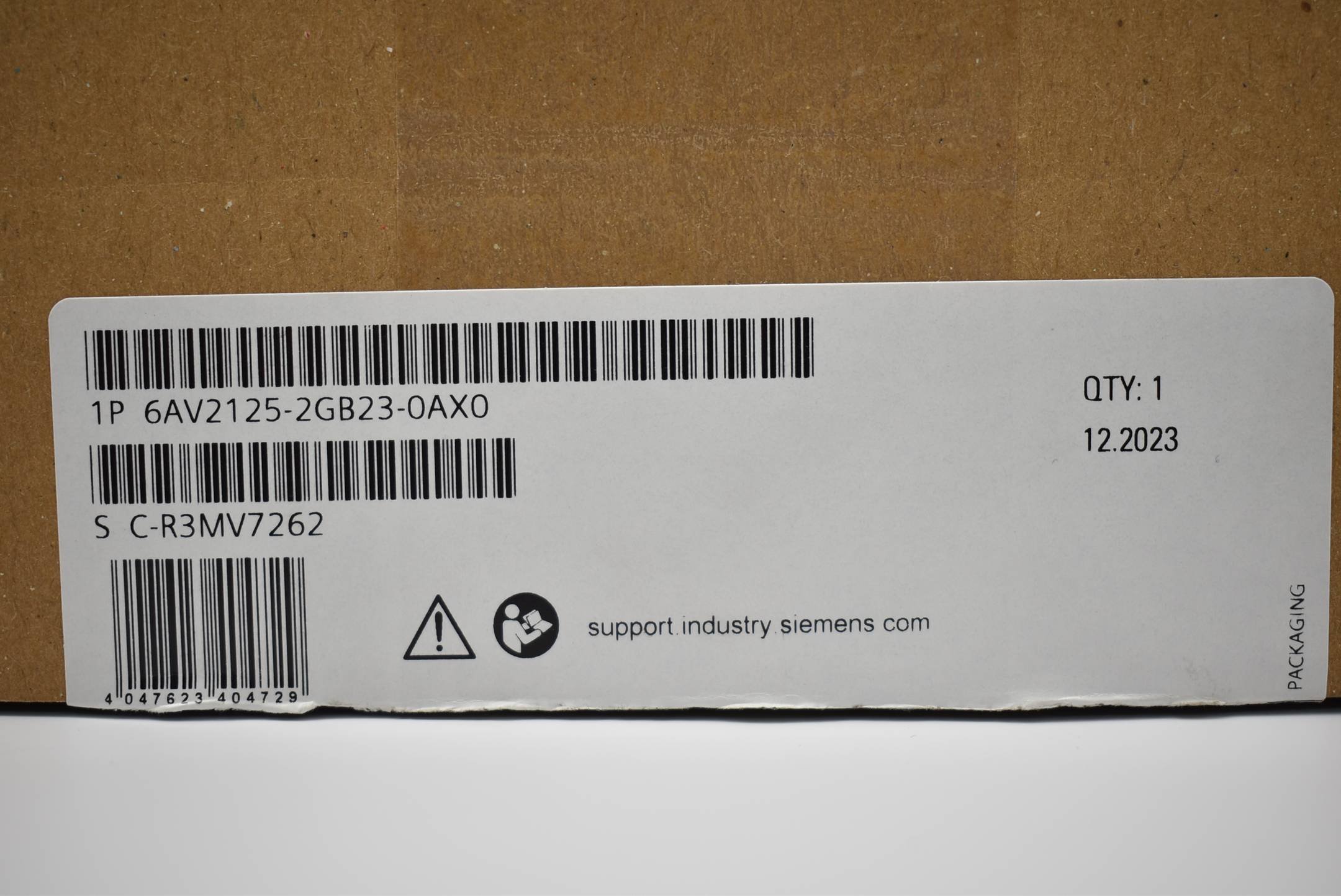 Siemens simatic HMI KTP700F Mobile 6AV2 125-2GB23-0AX0 ( 6AV2125-2GB23-0AX0 )E12