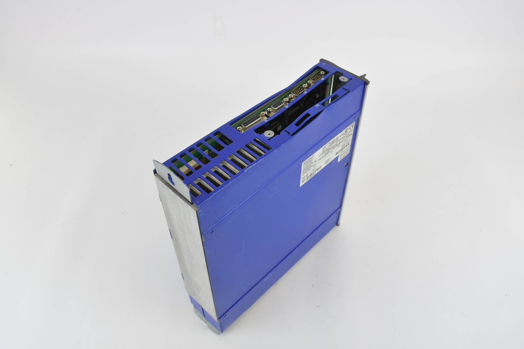 Kollmorgen Servostar™ 601 Digitaler Servoverstärker S600 S60100-PB