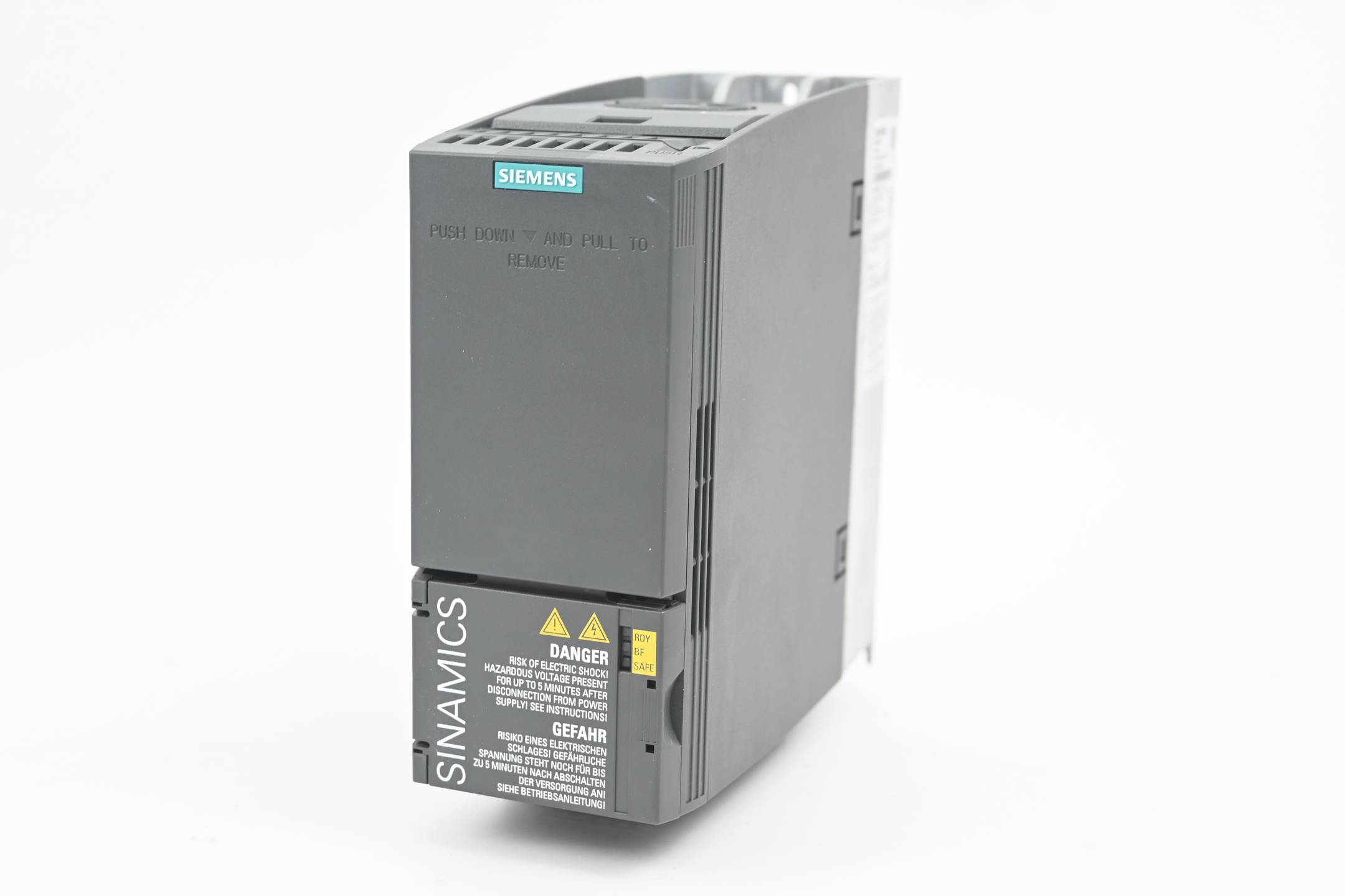 Siemens Sinamics Frequenzumrichter 6SL3210-1KE18-8AP1 / 6SL3 210-1KE18-8AP1 C02
