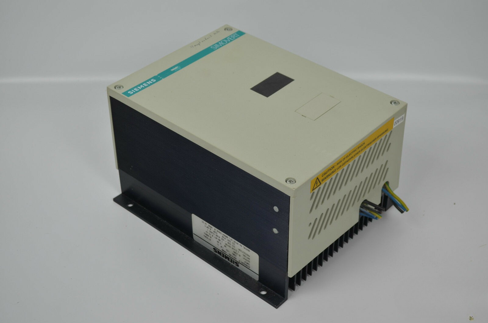 Siemens simovert P 6SE2102-1AA00 ( 6SE2 102-1AA00 ) Siemens simovert P 6SE2102-1AA00 ( 6SE2 102-1AA00 )