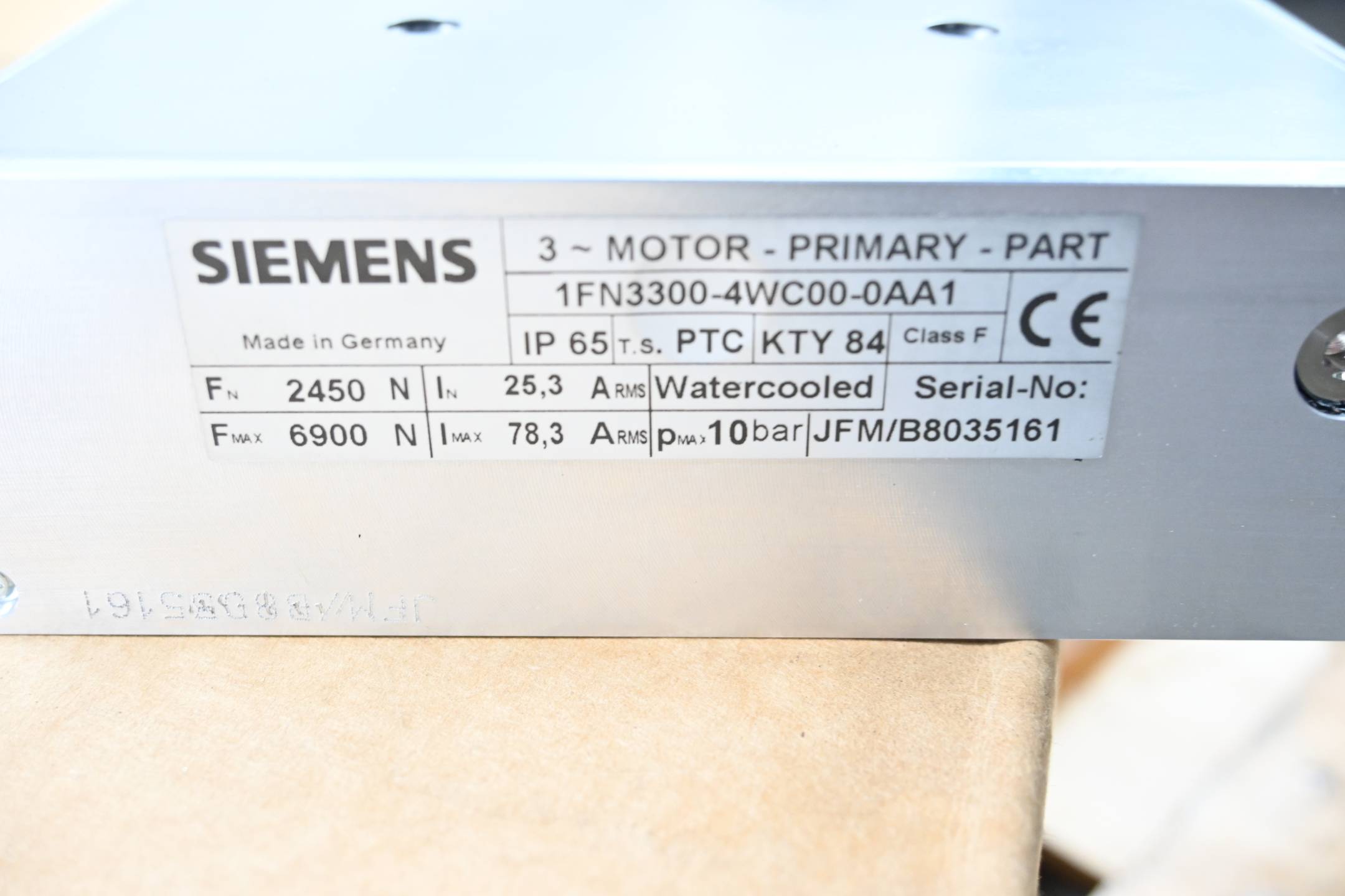 Siemens SIMOTICS Komponente 3~ Motor 1FN3300-4WC00-0AA1 ( 1FN3 300-4WC00-0AA1 )