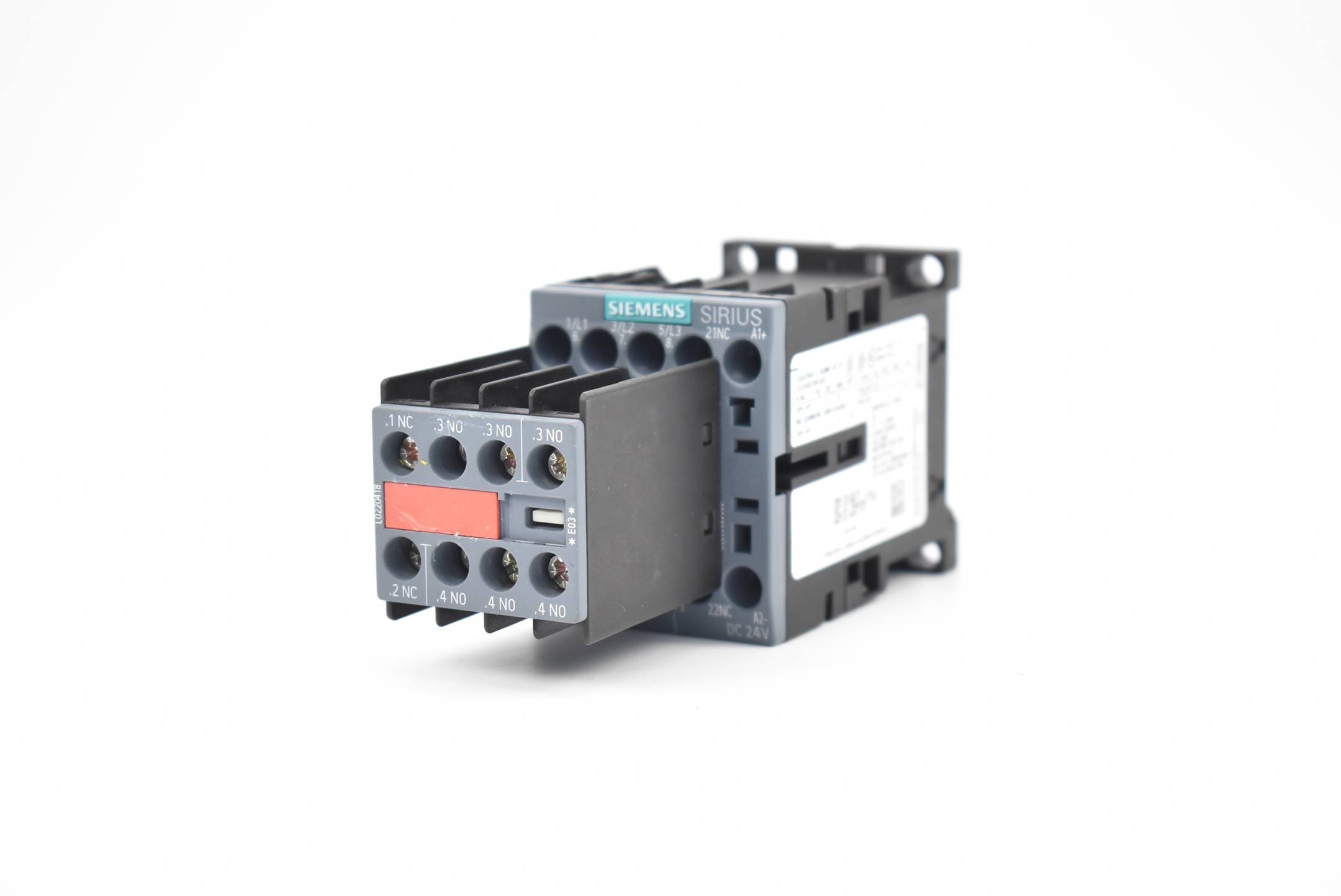 Siemens Sirius Schütz 3RT2016-1BB42 + Hilfsschalter 3RH2911-1HA31