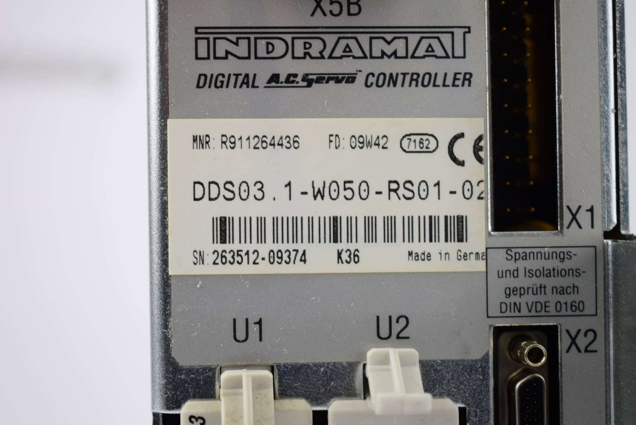 Bosch Rexroth Indramat Digital A.C. Servo controller DDS03.1-W050-RS01-02-FW
