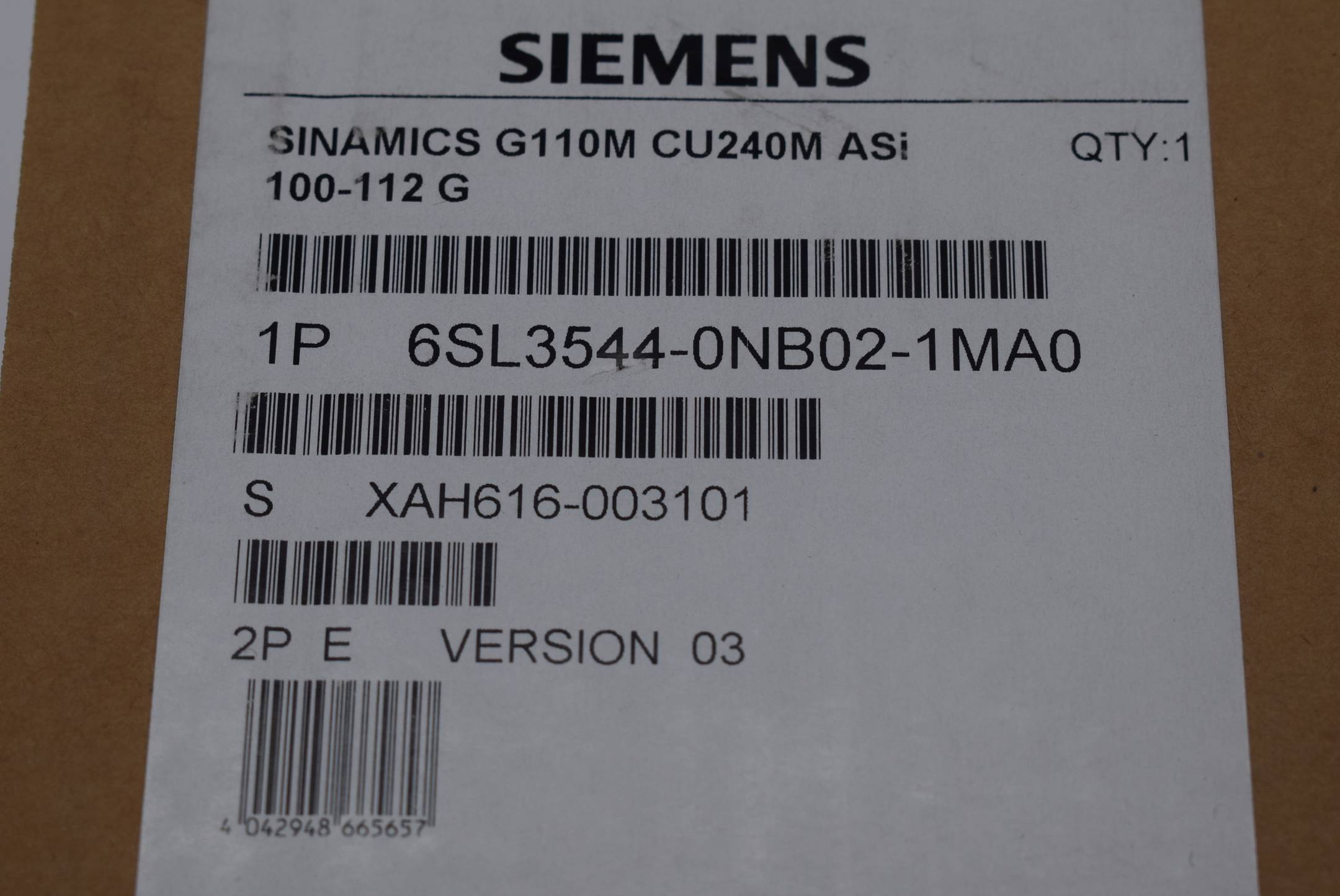 Siemens sinamics G110M CU40M 6SL3544-0NB02-1MA0 ( 6SL3 544-0NB02-1MA0 ) V. 03