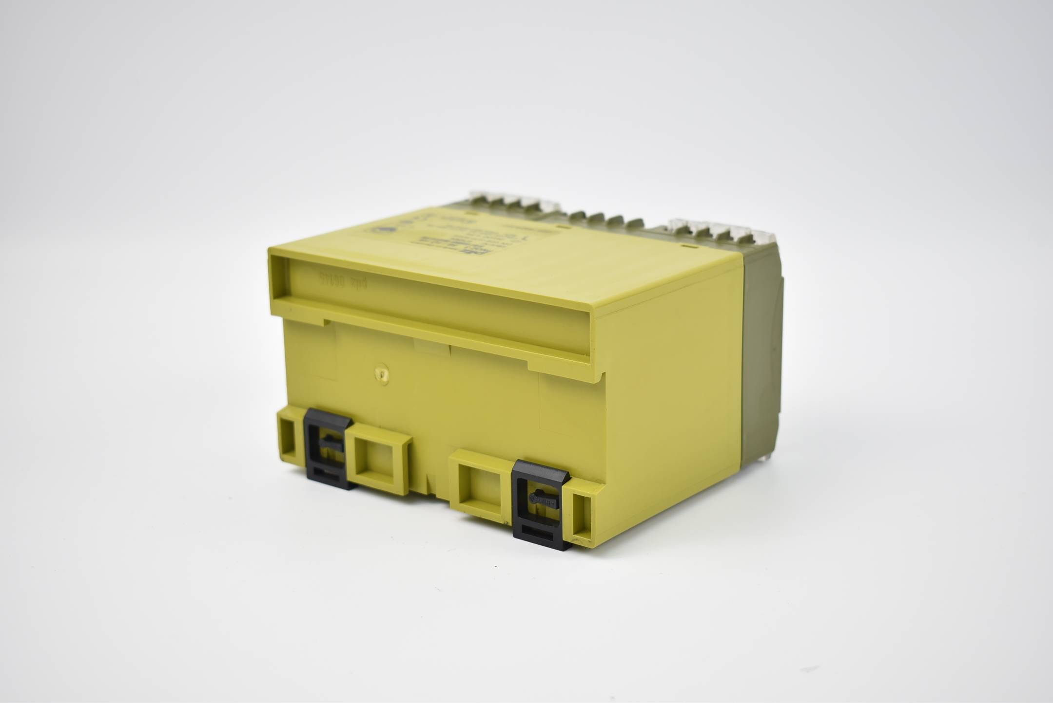 Pilz Sicherheitsrelais PNOZ 3 5S / 1Ö 1W ( 474894 )