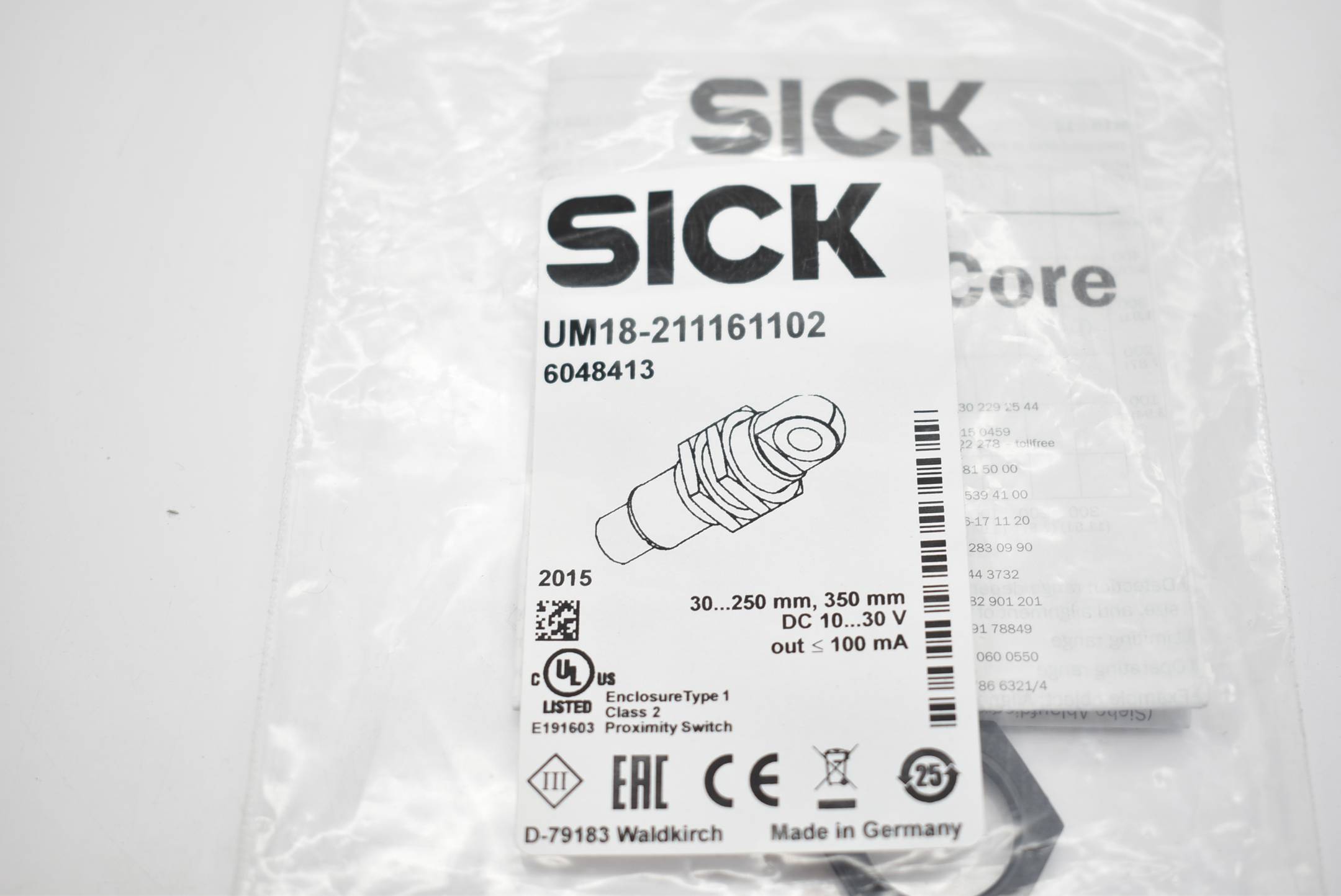 SICK Distanzsensor UM18-211161102 ( 6048413 )