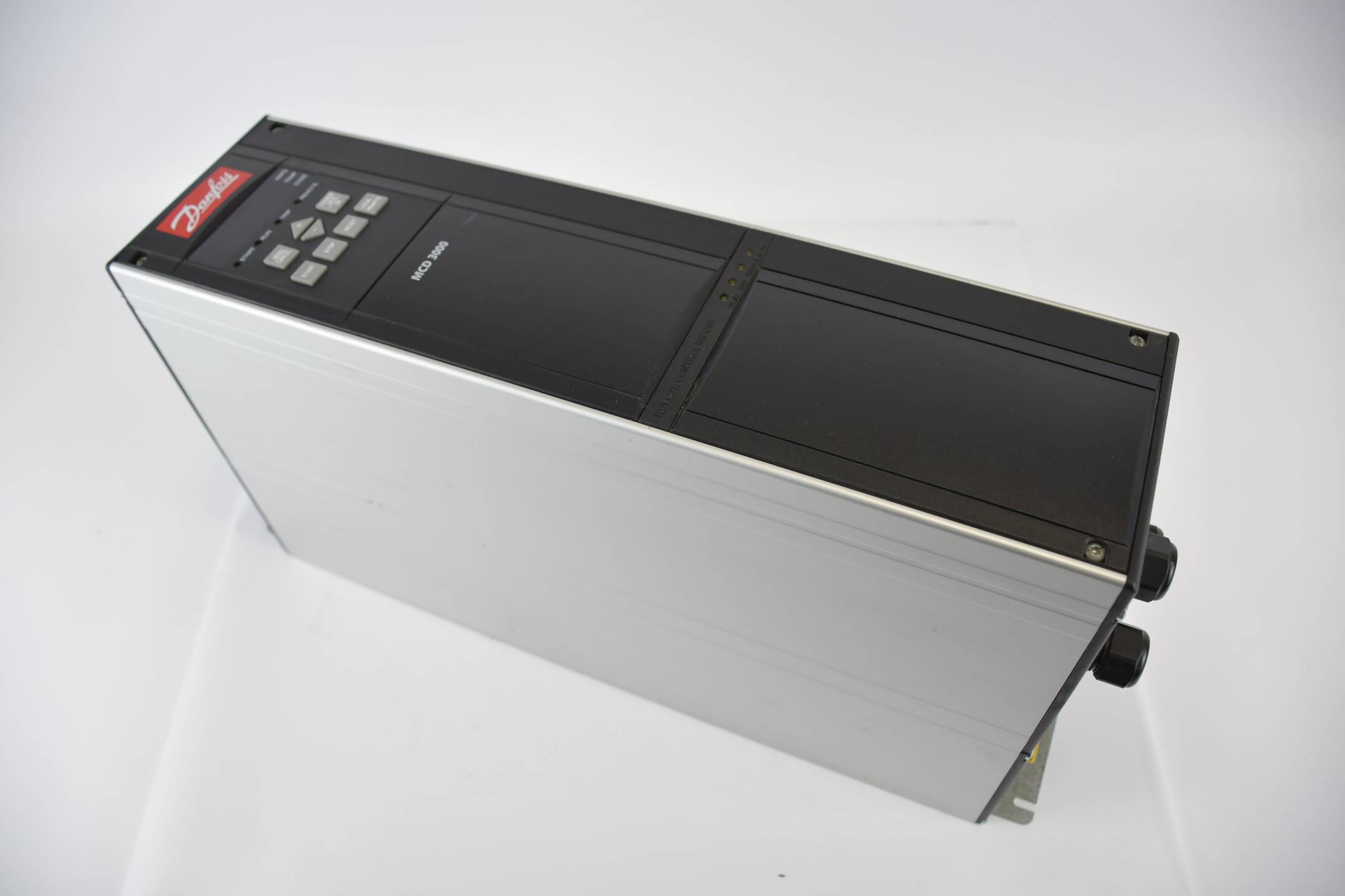 Danfoss VLT® MCD 3000 Softstarter MCD3022-T5-B21-CV4 ( 175G5014 )