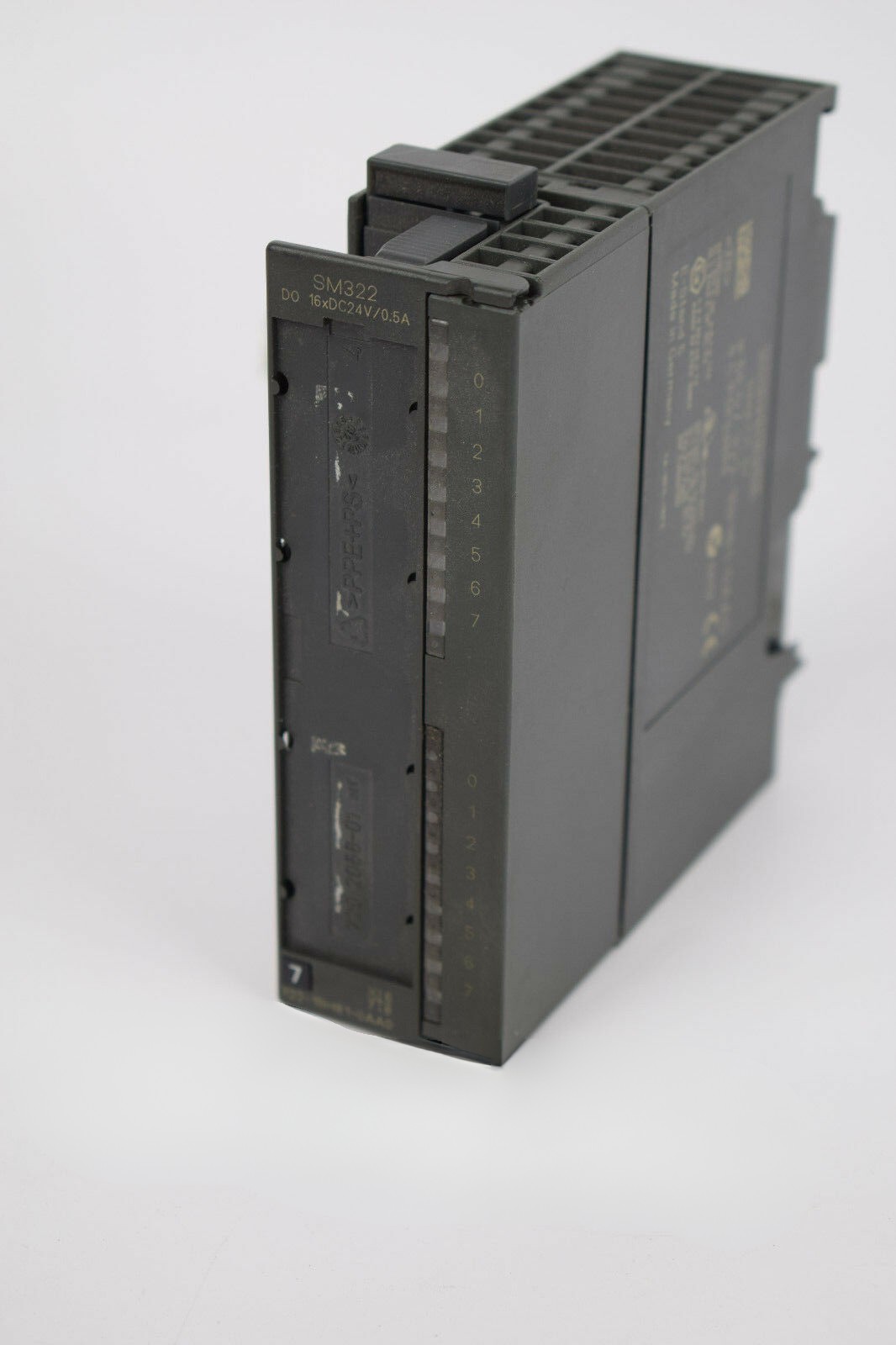 Siemens simatic S7-300 SM322 6ES7 322-1BH81-0AA0 ( 6ES7322-1BH81-0AA0 ) E5