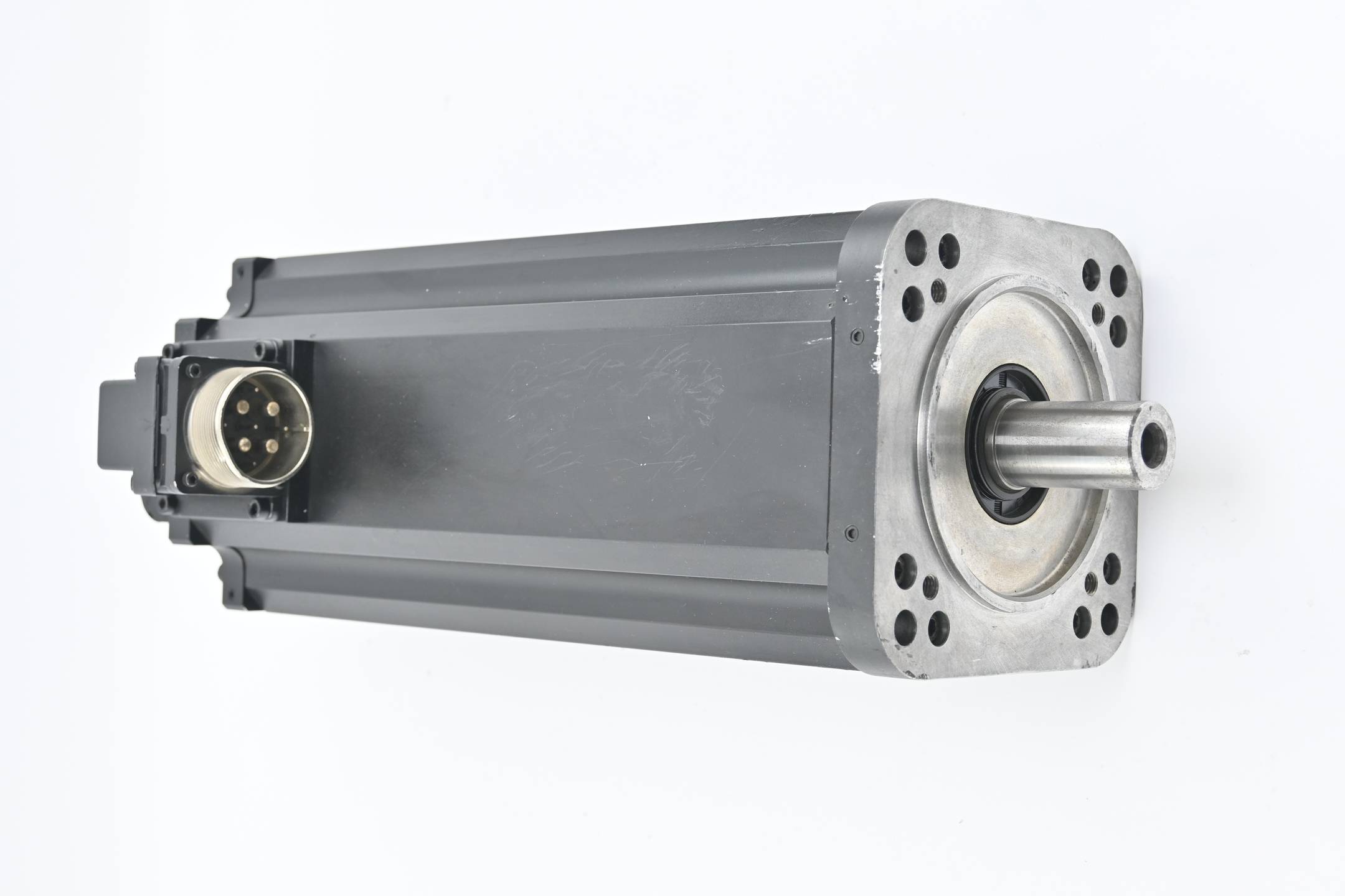 Indramat Permanent Magnet Motor MDD093D-F-030-N2M-110GR0 ( 268590 )