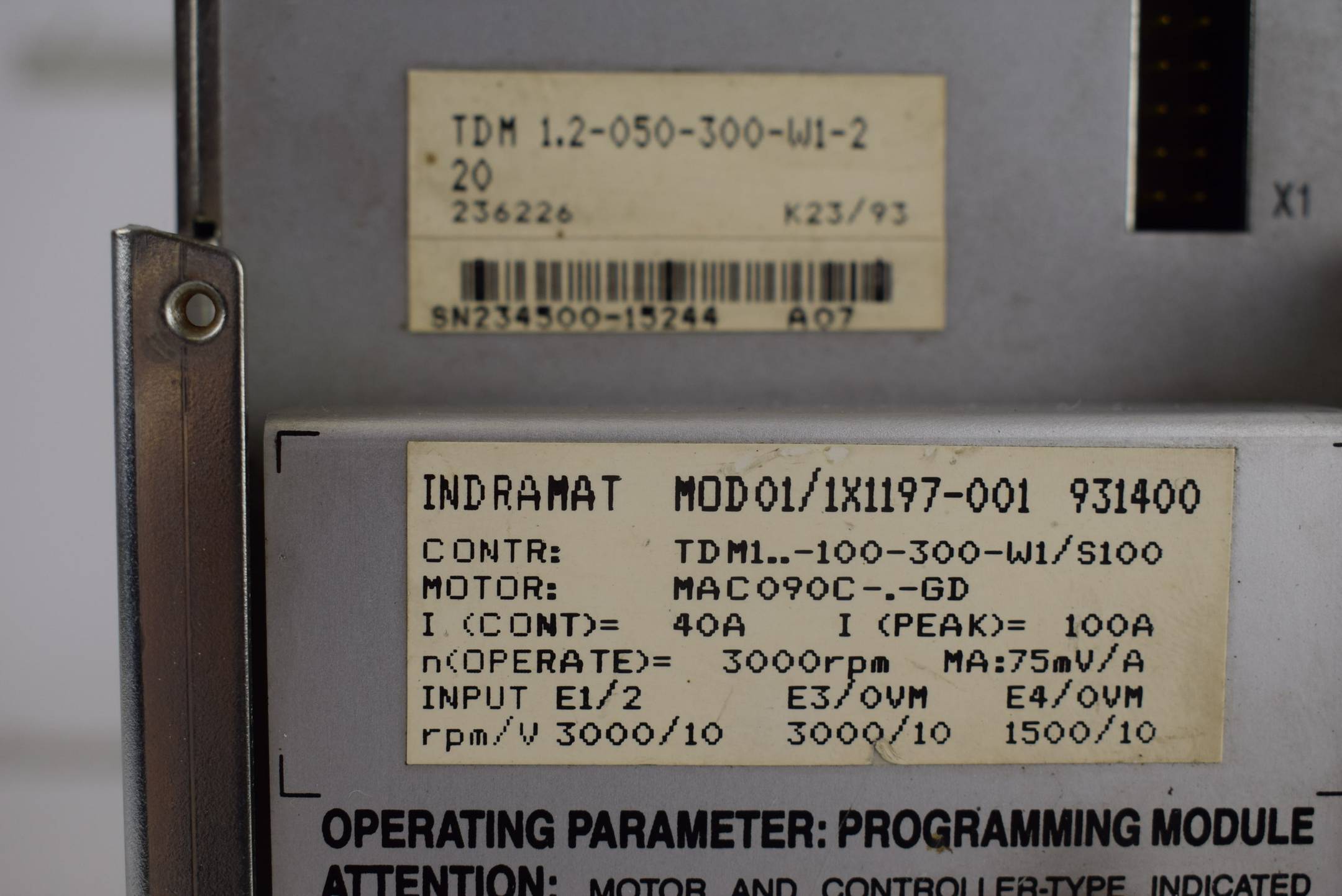 Indramat A.C. Servo Controller TDM 1.2-050-300-W1-220 + MOD01/1X1197-001
