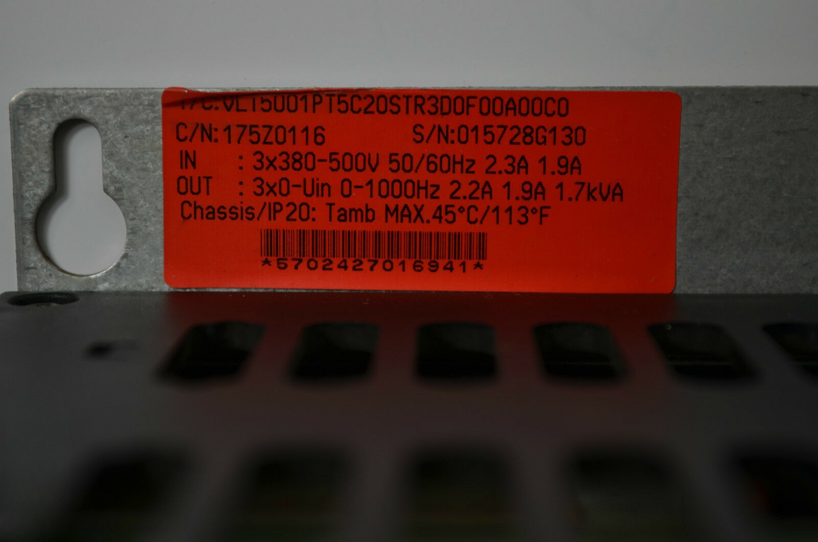 Danfoss VLT 5000 VLT5001PT5C20STR3D0F00A00C0 1,7kVA 175Z0116