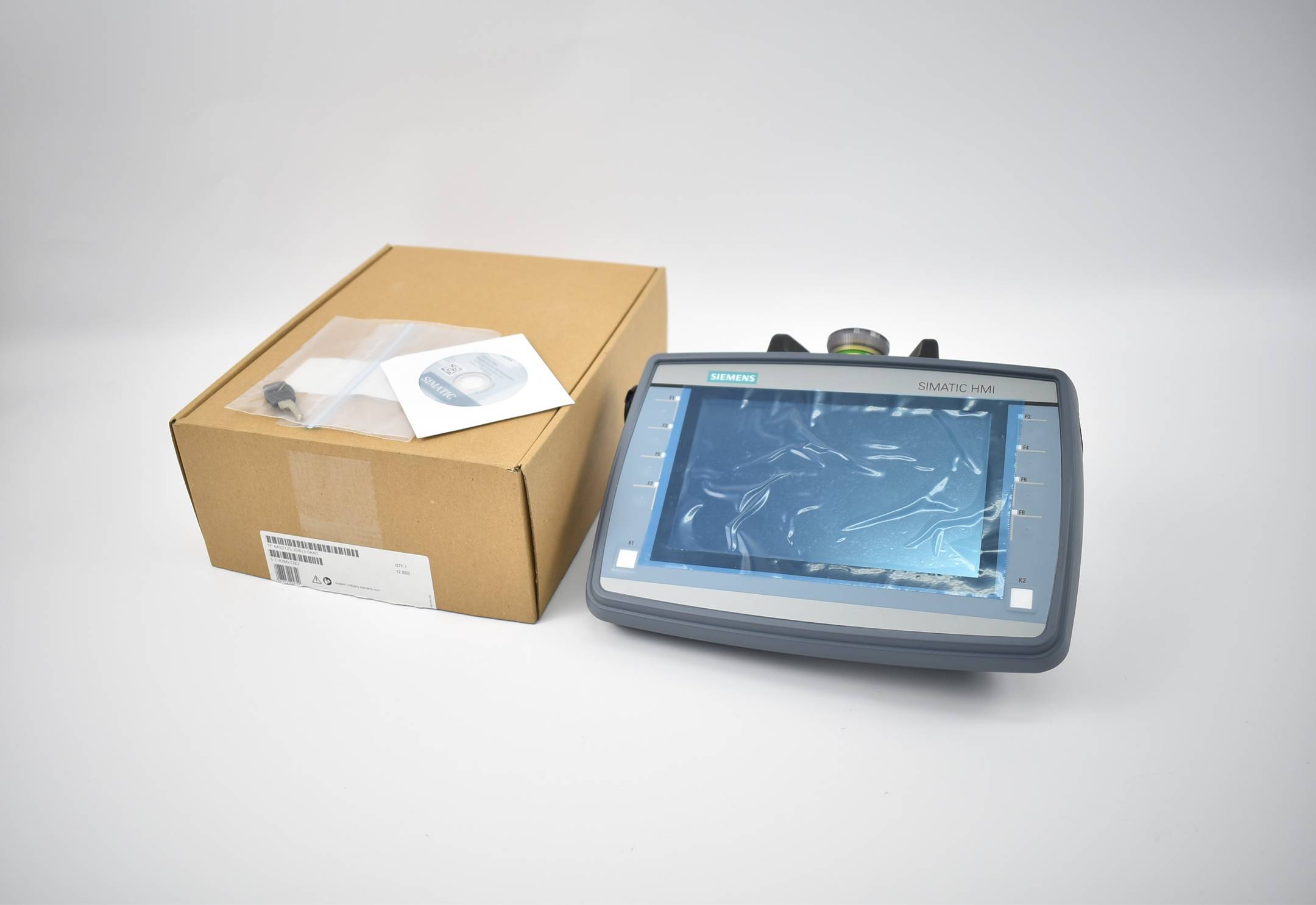 Siemens simatic HMI KTP700F Mobile 6AV2 125-2GB23-0AX0 ( 6AV2125-2GB23-0AX0 )E12