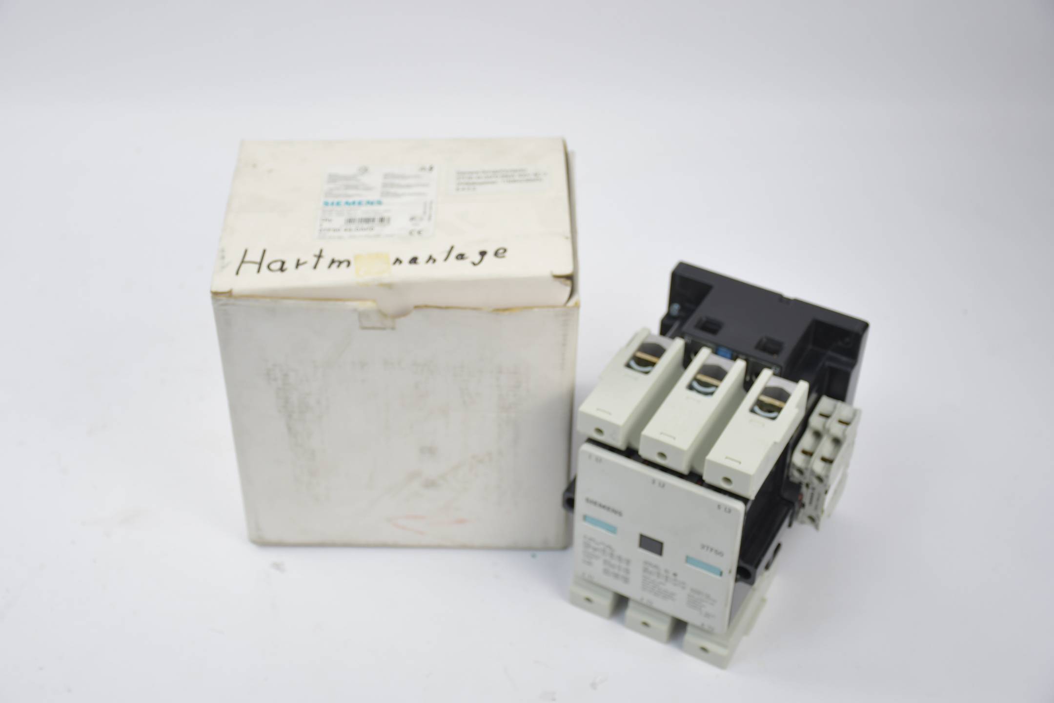 Siemens Schütz 3TF5044-0AP0 ( 3TF5 044-0AP0 ) 55Kw, 400/380V