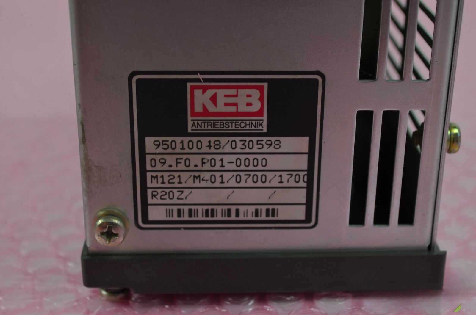 KEB Frequenzumrichter 09.F0.R01-0000