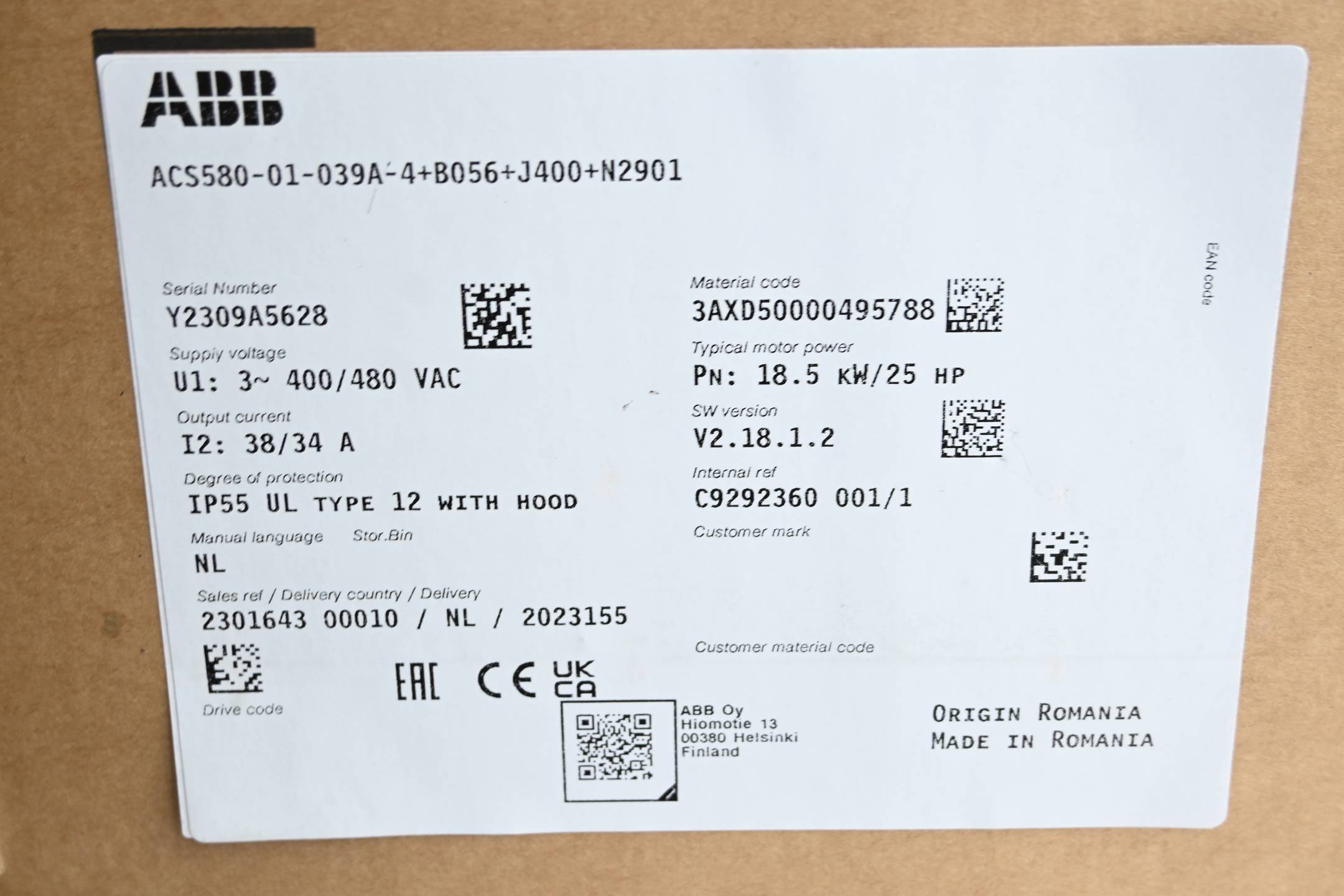 ABB Frequenzumrichter ACS580-01-039A-4+B056+J400+N2901 