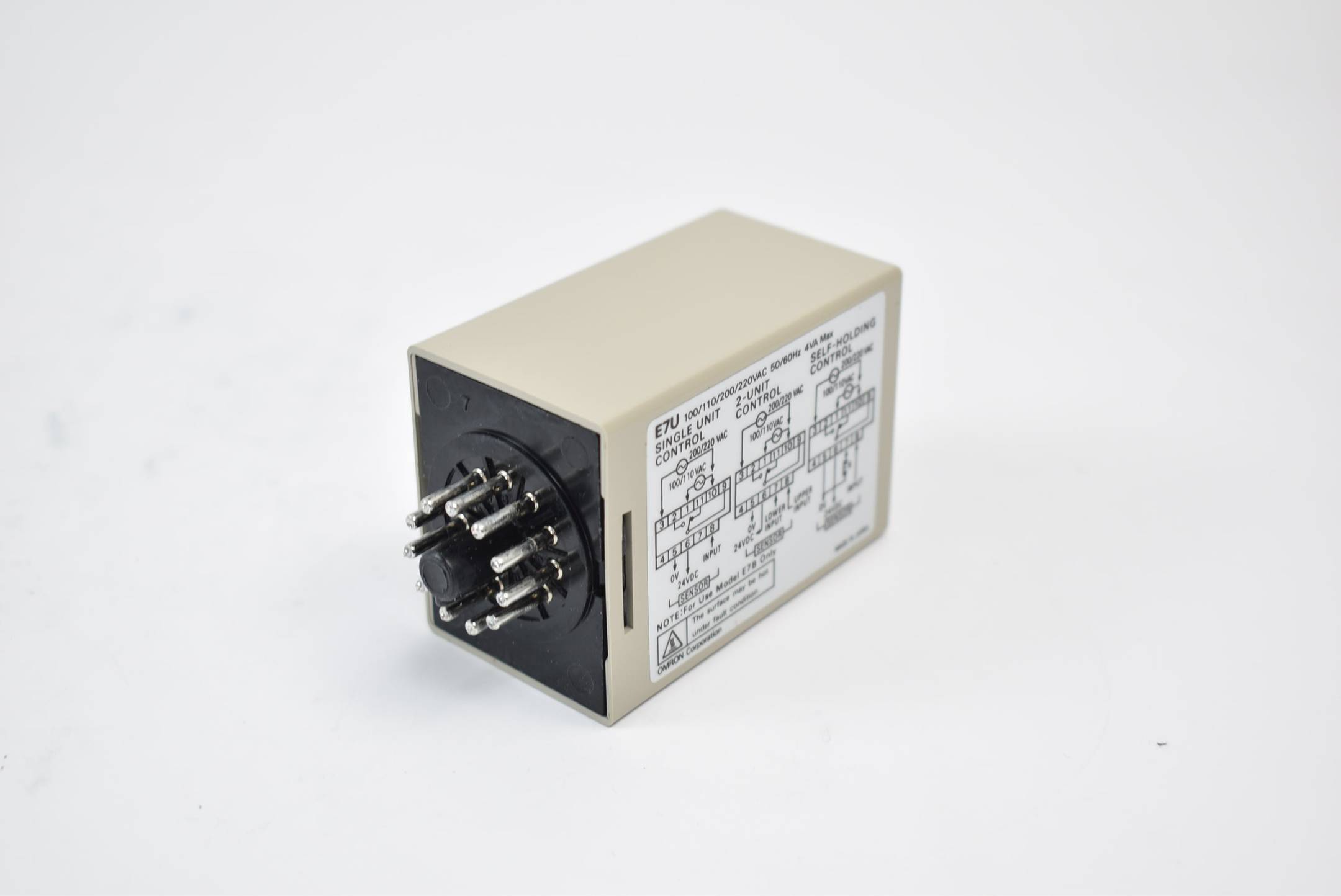 Omron Level Meter Controller Pegelmess-Controller E7U AC 100/110/200/220V