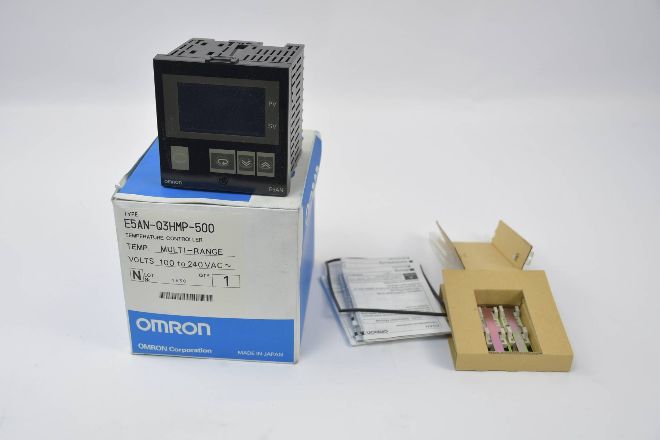 Omron Temperatur Controller 100 to 240 VAC ( E5AN-Q3HMP-500 )