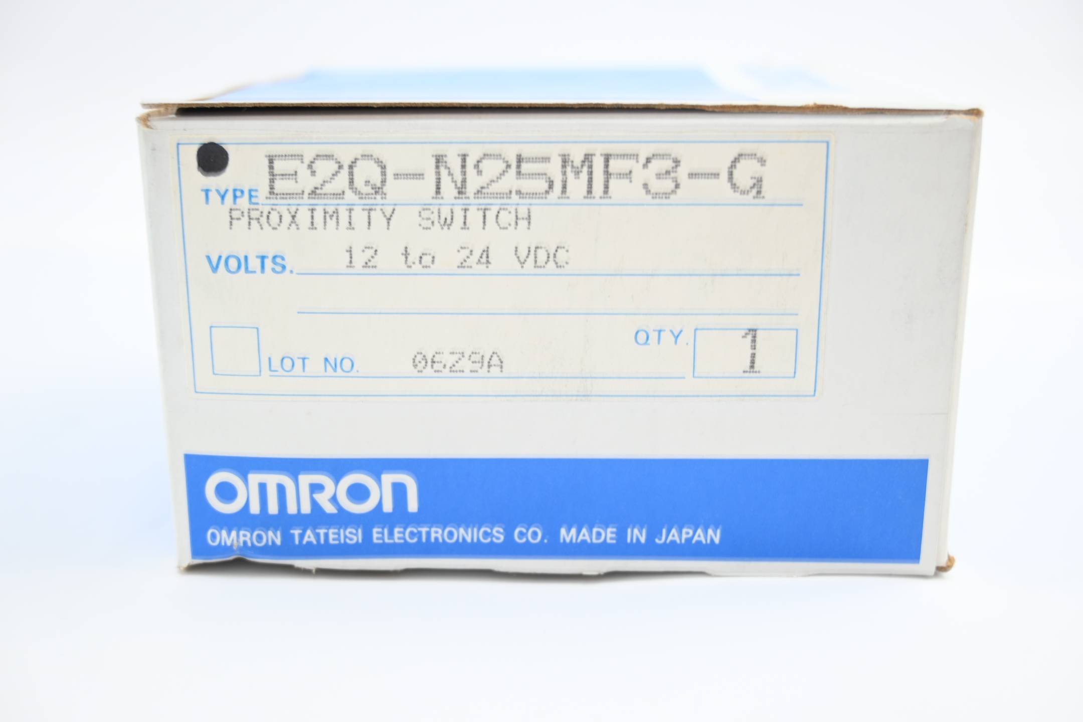 Omron Proximity Switch Näherungsschalter 12-24 VDC ( E2Q-N25MF3-G )