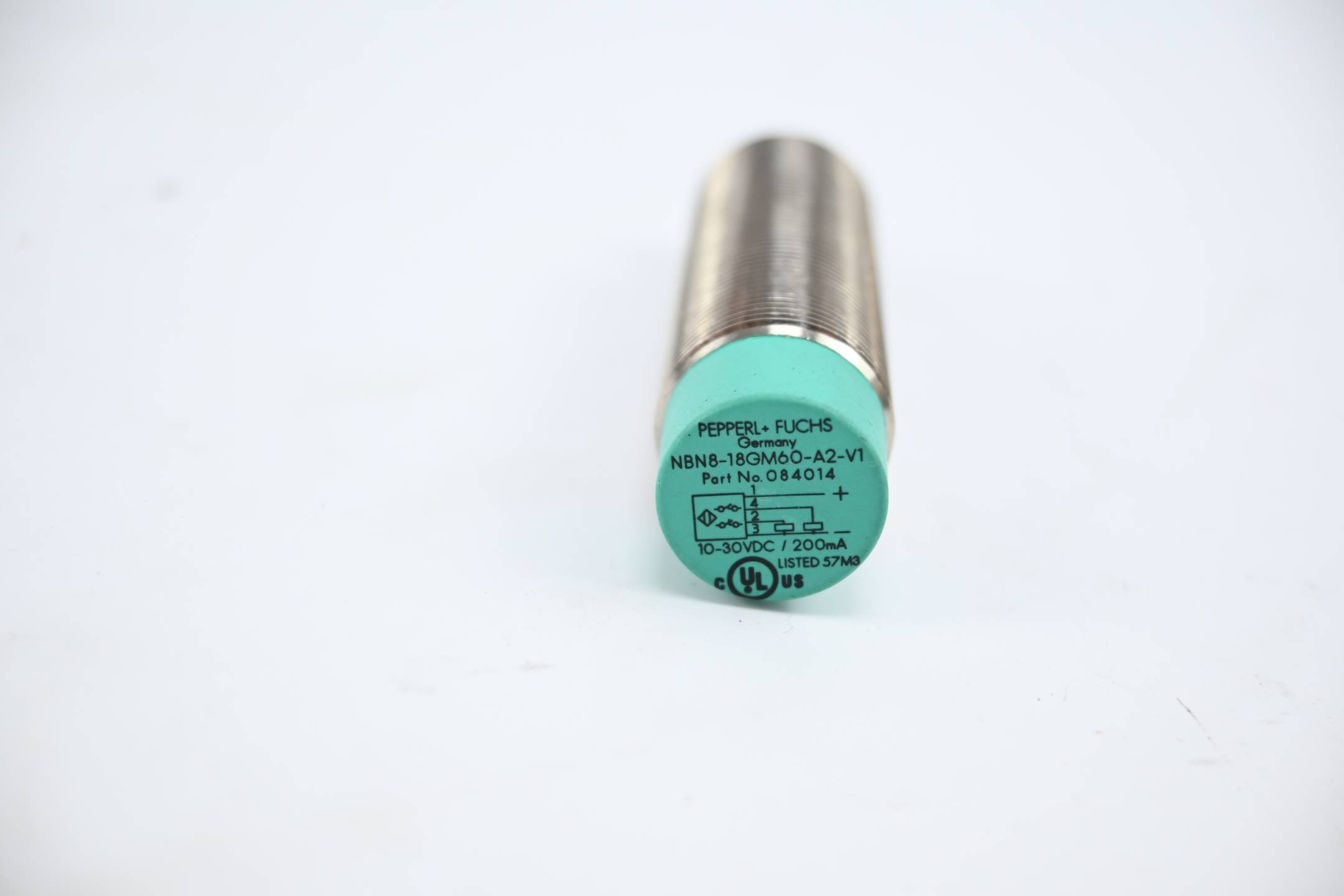 Pepperl+Fuchs Induktiver Sensor NBN8-18GM60-A2-V1 ( 084014 )