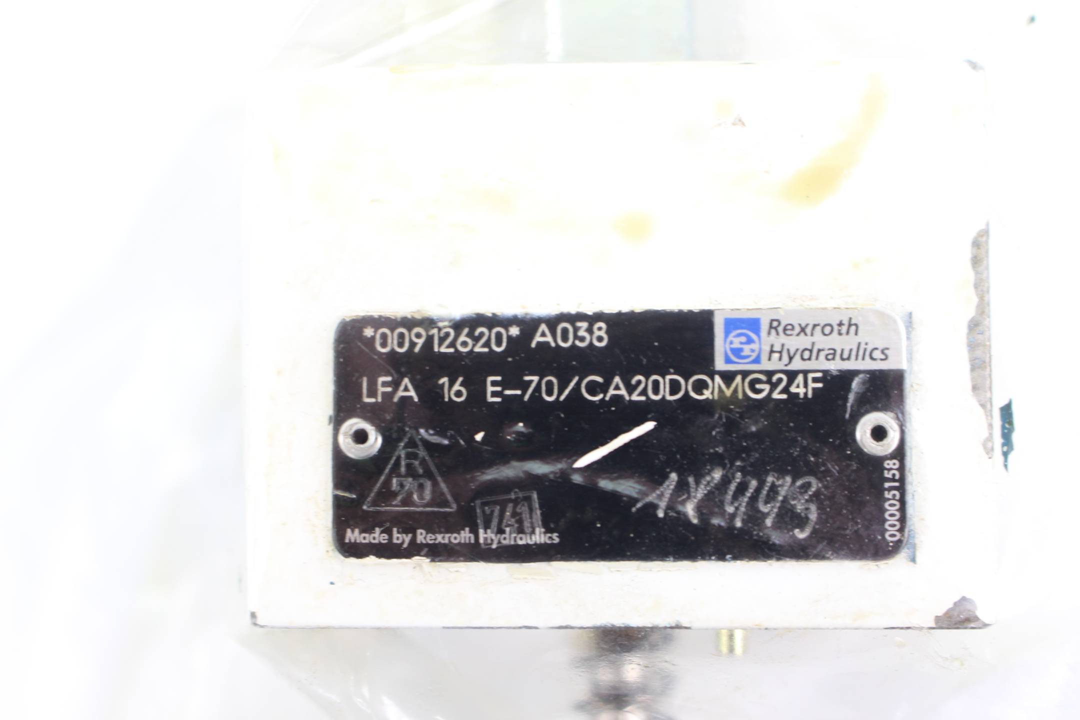 Rexroth Hydraulikventil LFA 16 E-70/CA20DQMG24F ( 00912620 ) + Encoder GIV 50 