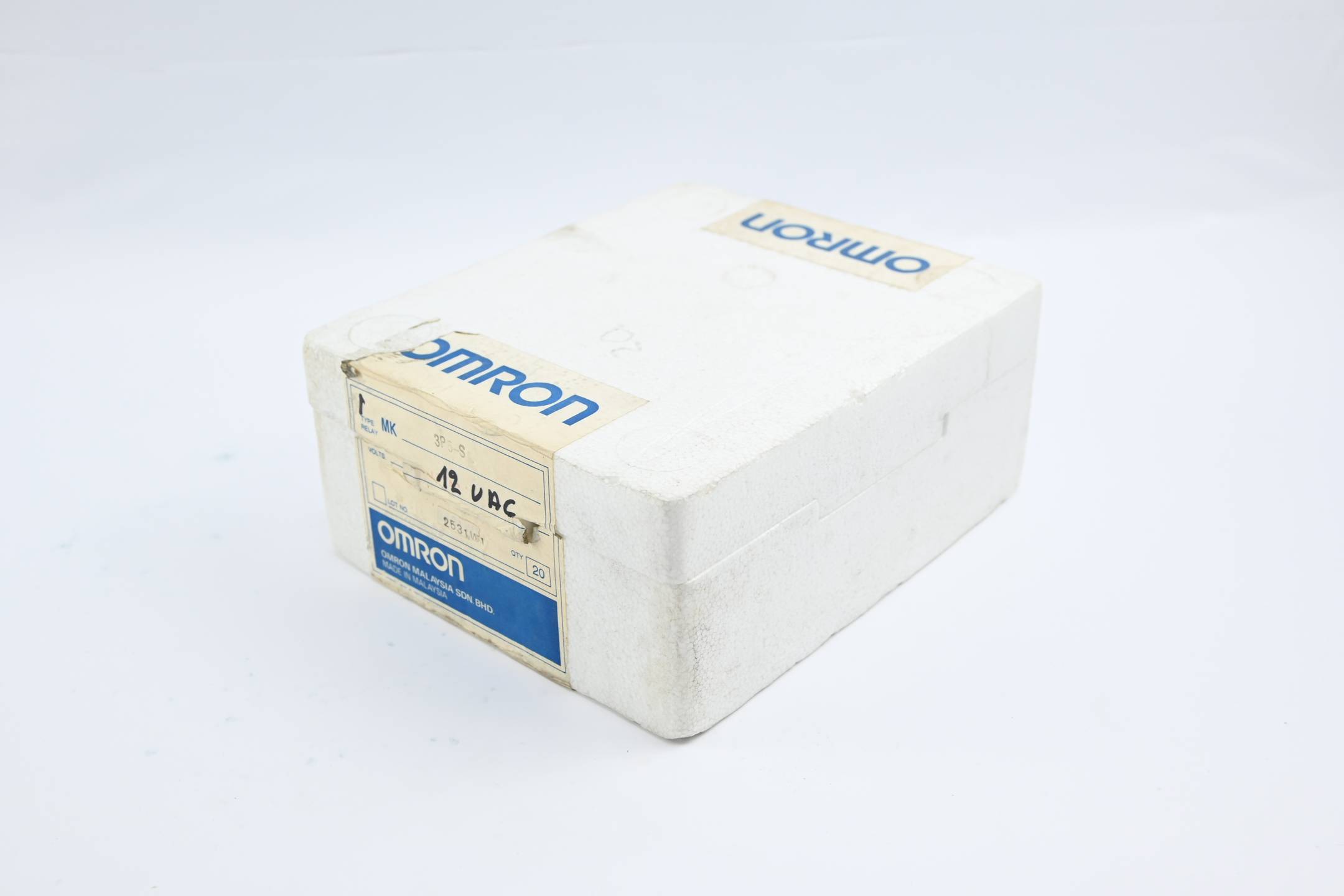 Omron Universalrelais 20 Stück 12 VAC ( MK3P5-S )