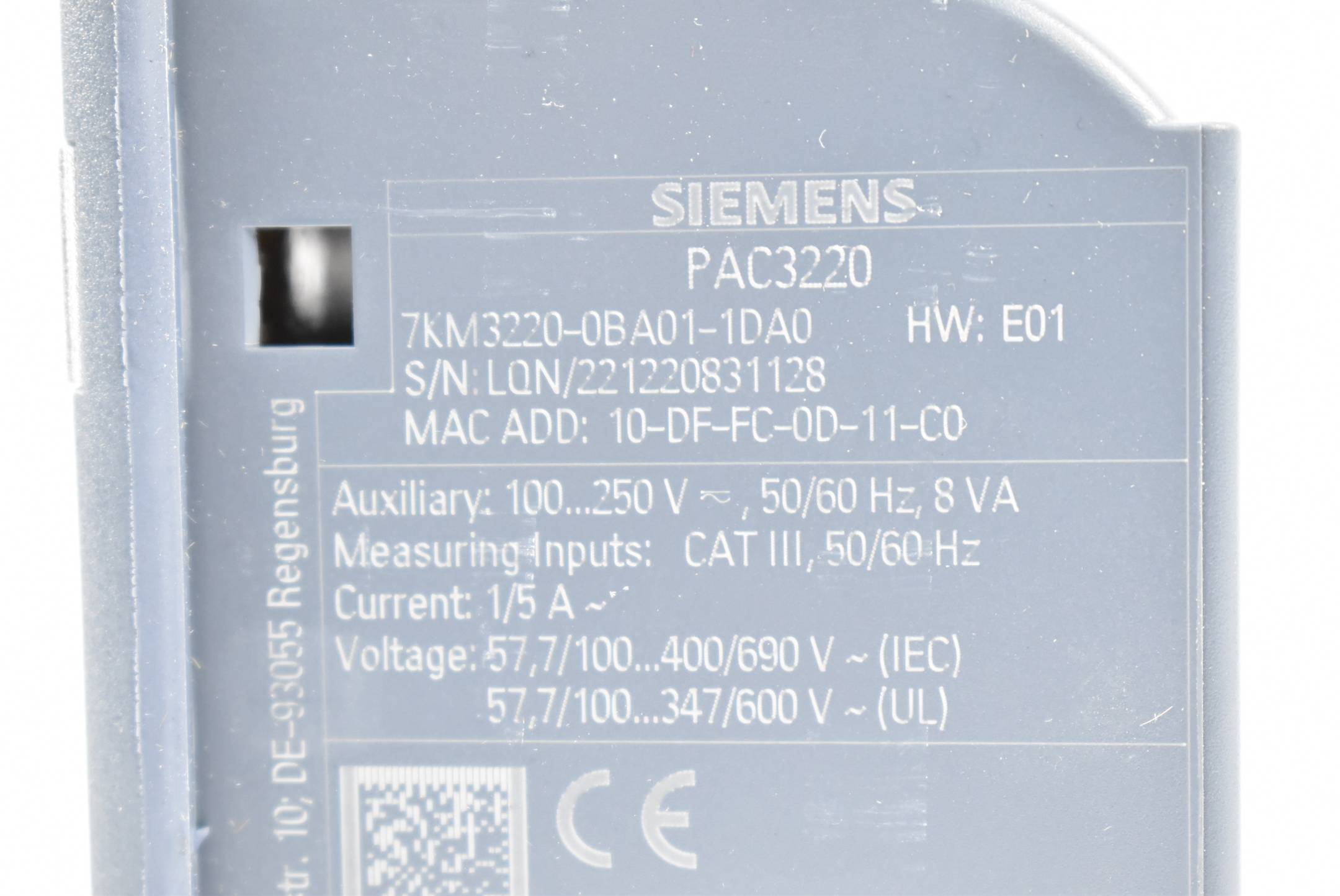 Siemens sentron PAC3220 LCD 96X96 7KM3220-0BA01-1DA0 ( 7KM3 220-0BA01-1DA0 )