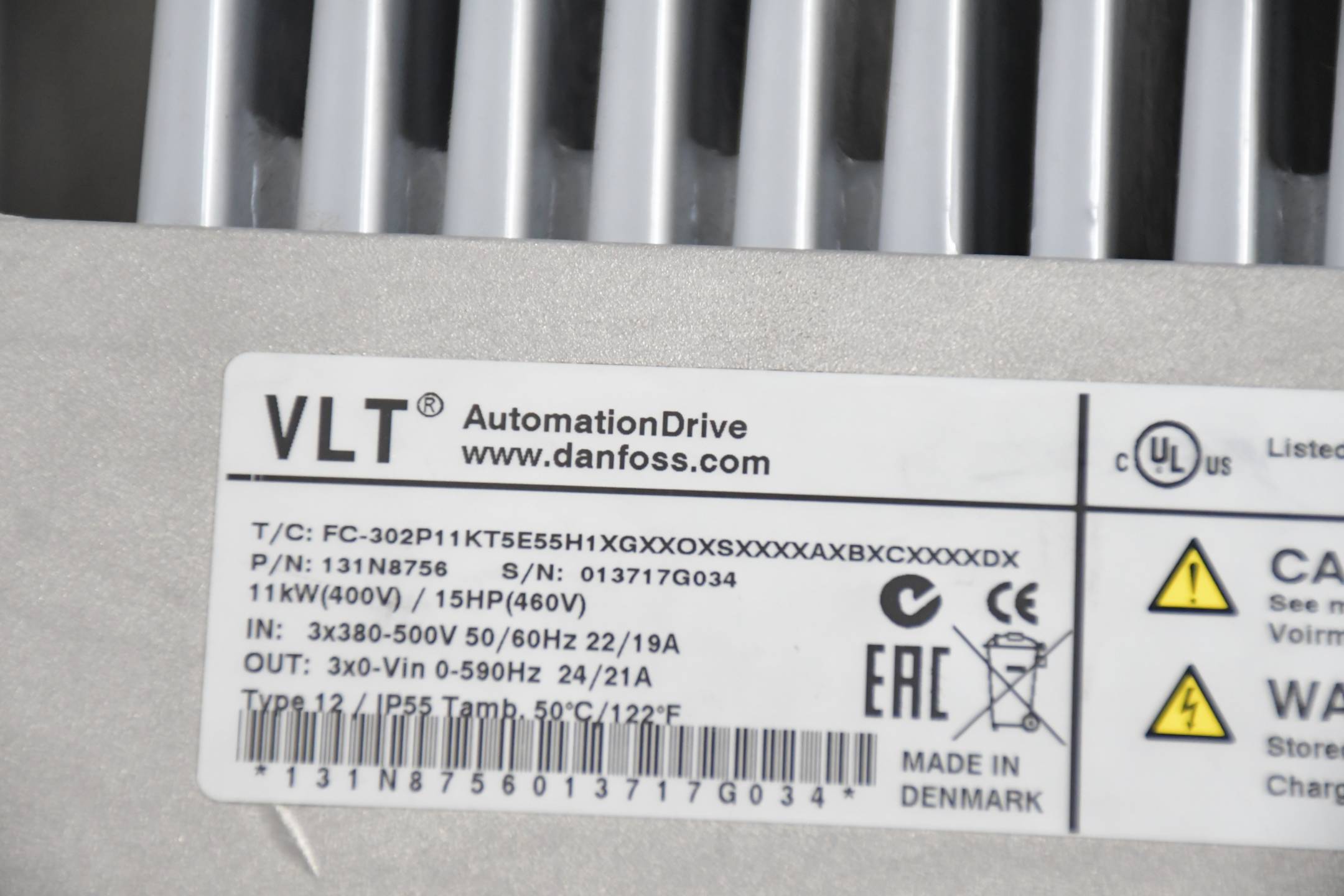 Danfoss VLT AutomationDrive Frequenzumrichter FC-302P11KT5E55H1 ( 131N8756 )
