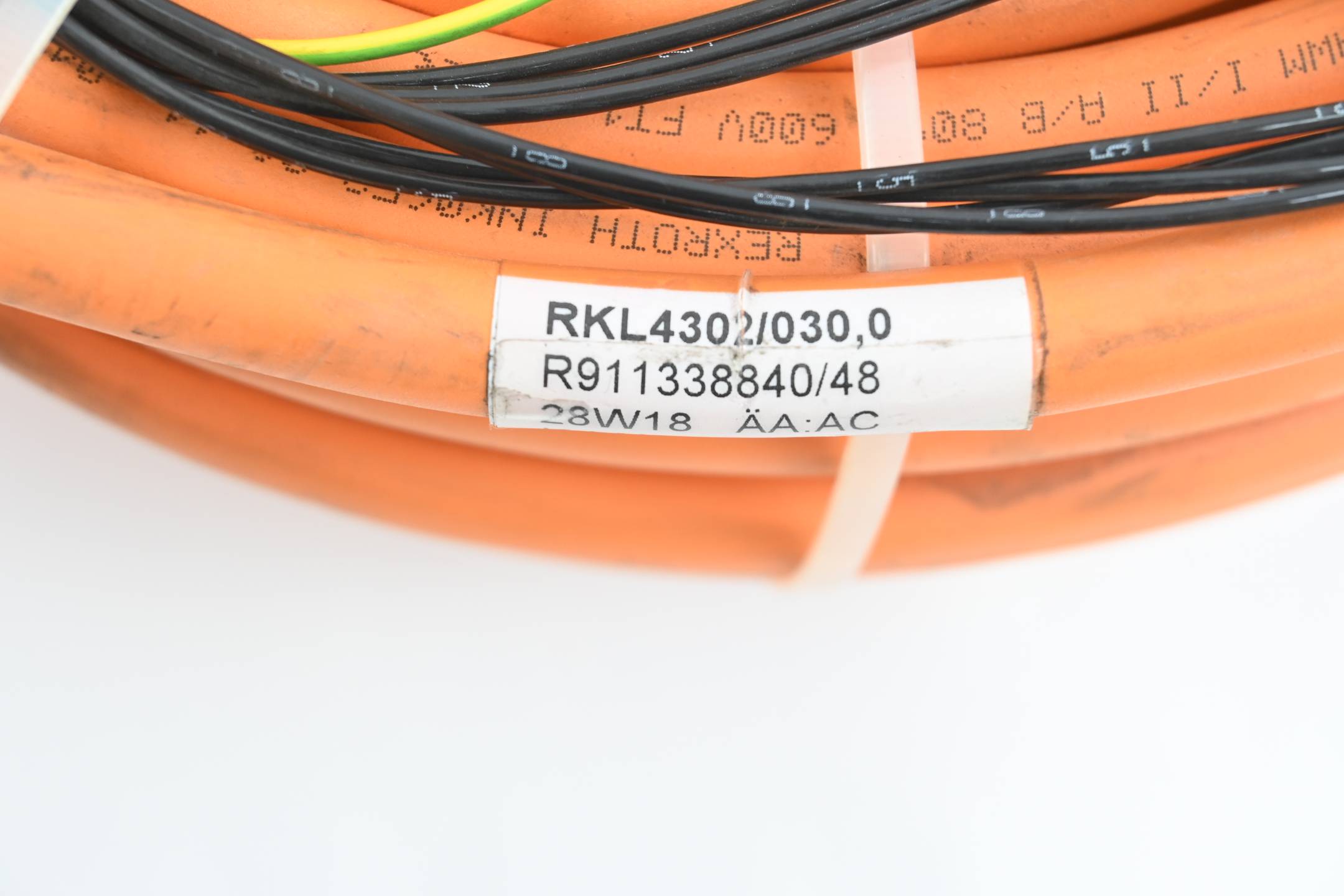 Rexroth Leistungskabel RKL4302/030,0 (RLS1101-INK0653-RLS0722) ( R911338840 )