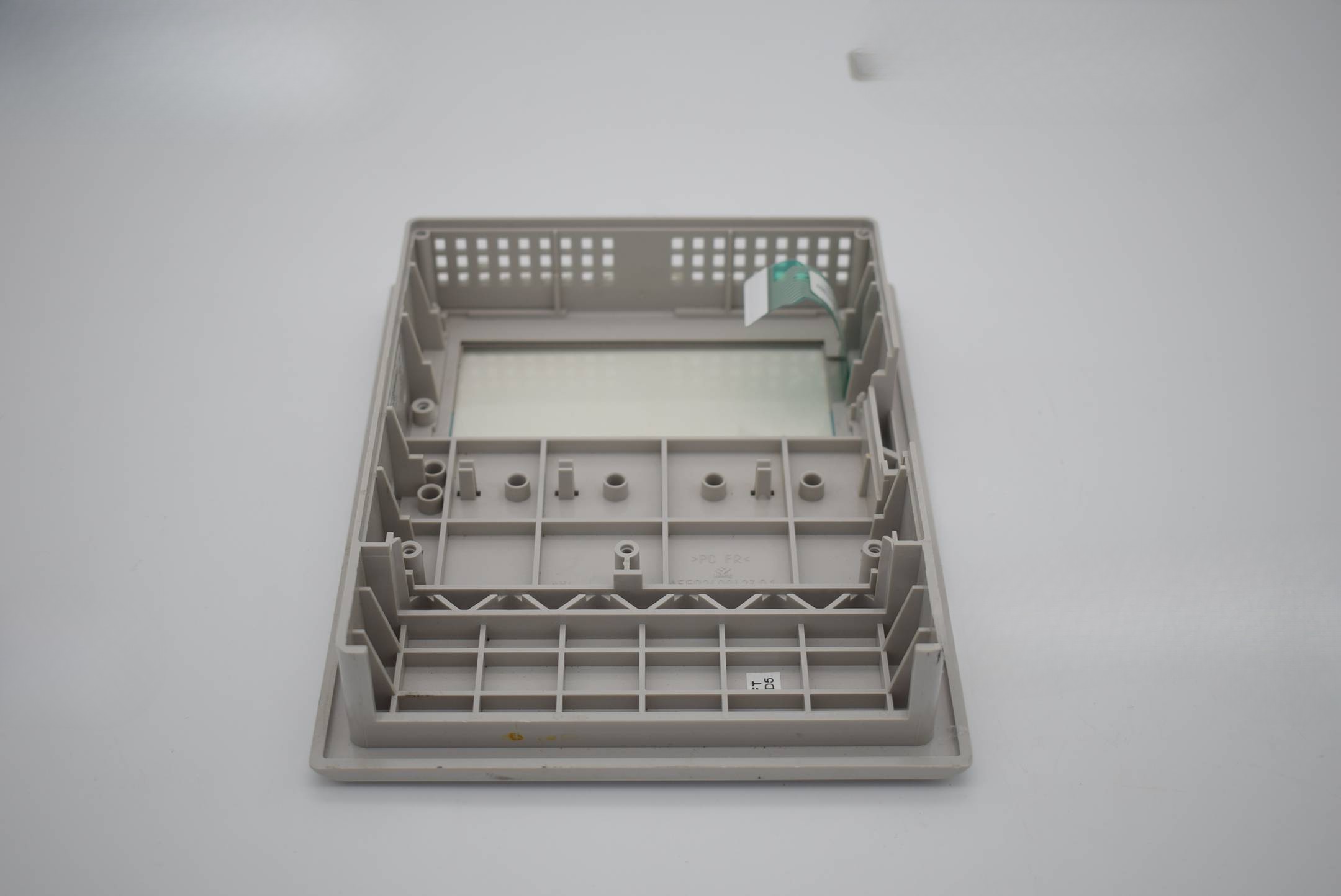 Siemens simatic OP77 Front Cover A5E02490419 ( 6AV6641-0BA11-0AX0 ) B Siemens simatic OP77 Front Cover A5E02490419 ( 6AV6641-0BA11-0AX0 ) B