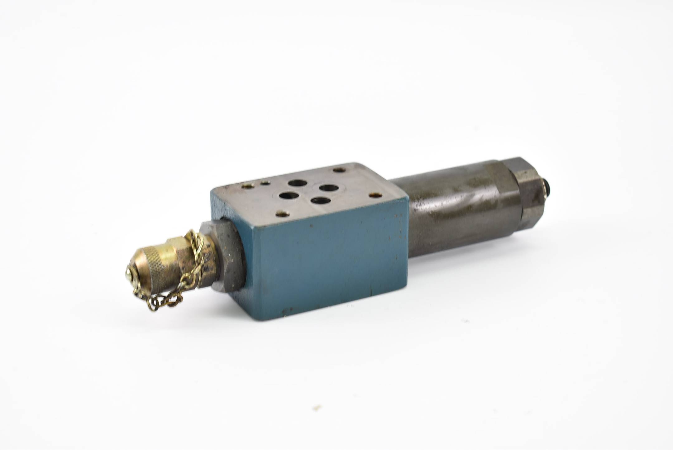 Bosch Hydraulikventil 250bar 4500Psi 0 811 150 235 ( 0811150235 )