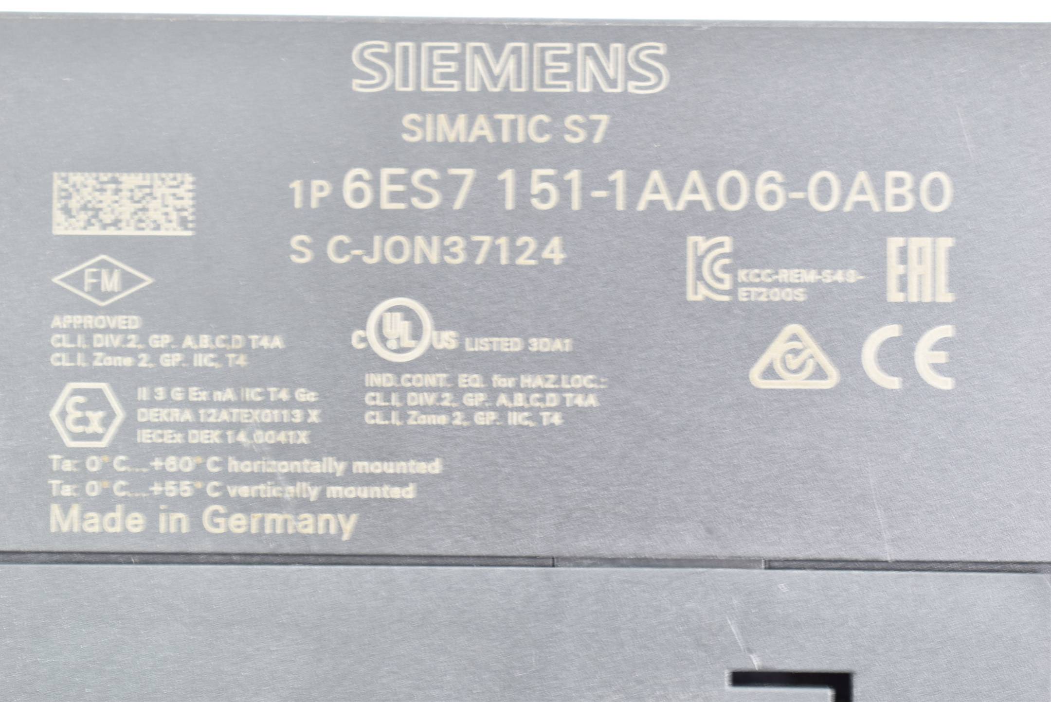 Siemens Simatic DP IM151-1 6ES7151-1AA06-0AB0 ( 6ES7 151-1AA06-0AB0 )