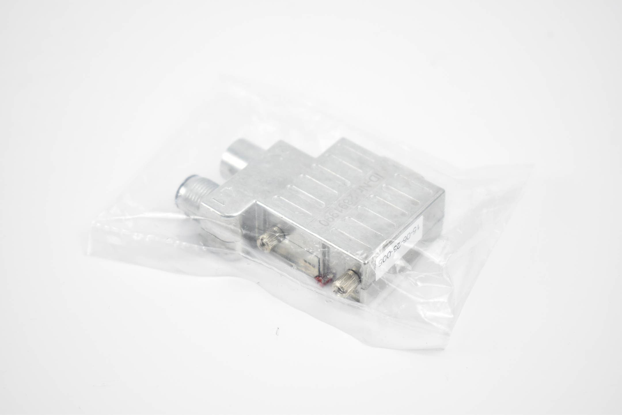 Provertha Profibusstecker 90´ M12- Anschlüsse mit Anschlusswiderstand 2891990