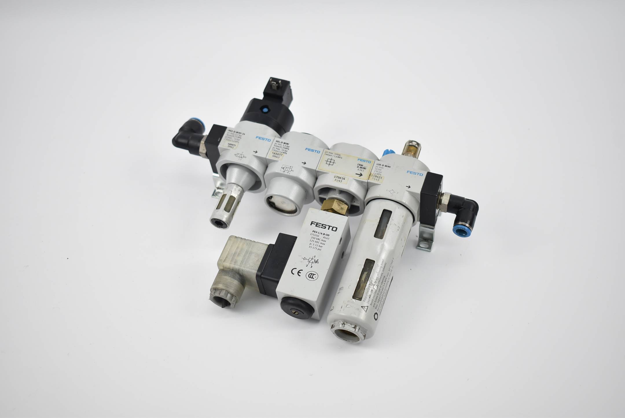 Festo Ventilinsel 165071 + 165077 + 170684 + 159621 + 175250 + 164274 + 364665