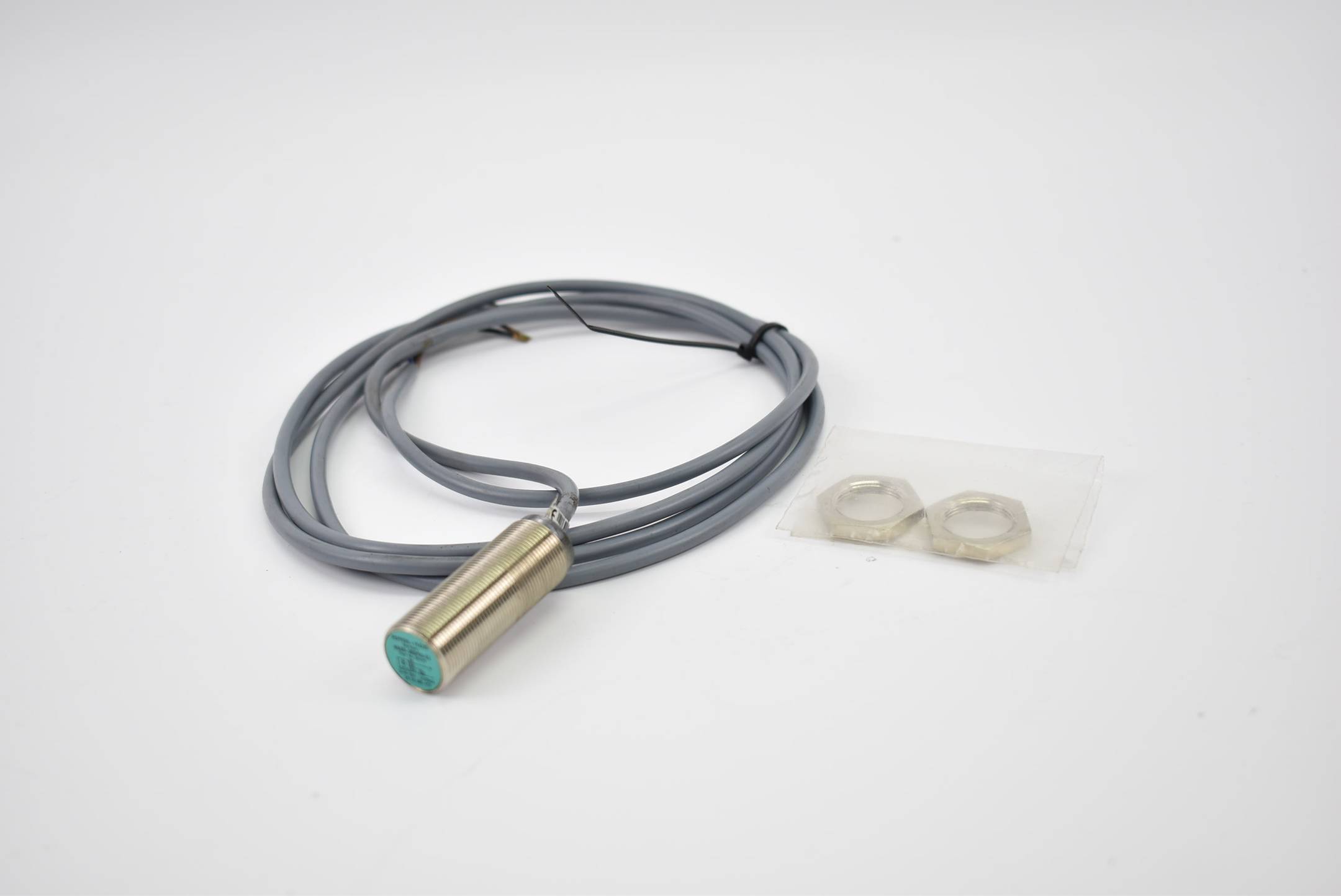 Pepperl+Fuchs induktiver Sensor 10-30V 200mA NBB8-18GM50-E2 ( 85499 )