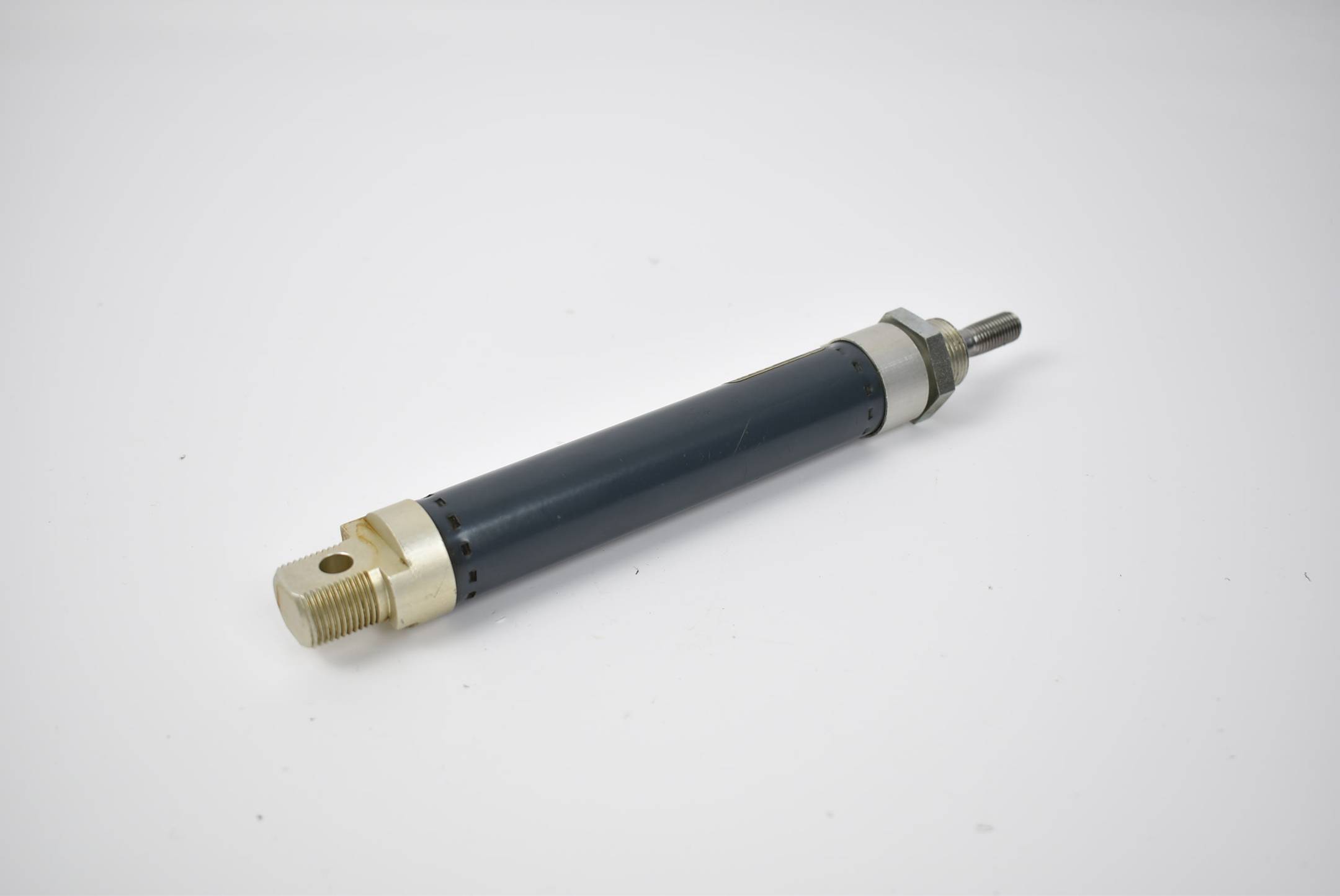 Bosch Pneumatikzylinder 25/100mm 10 bar 0822034005