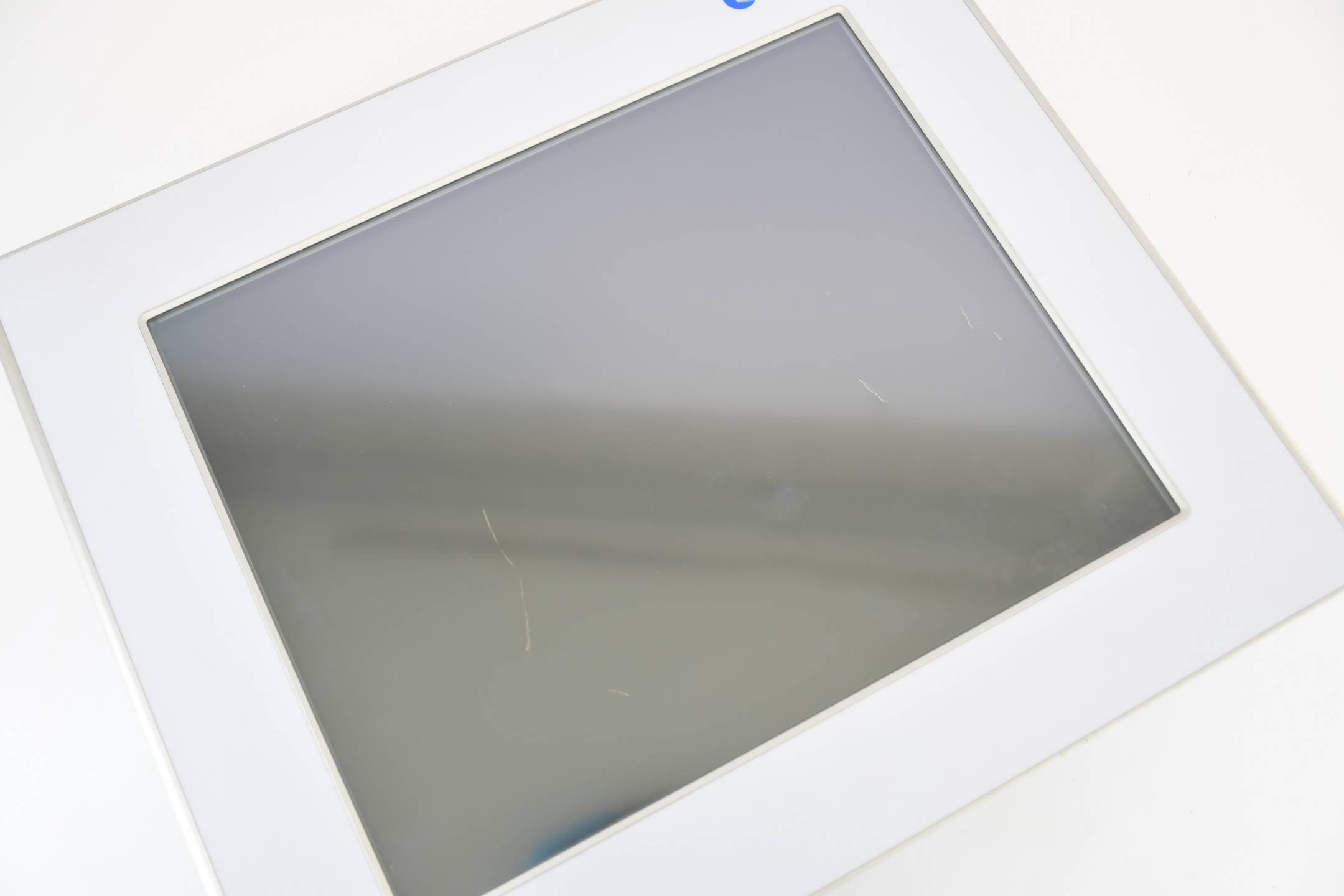 Kontron Embedded Computer 17” Touch V-Panel 170 ( 2-A0H6-2121 )