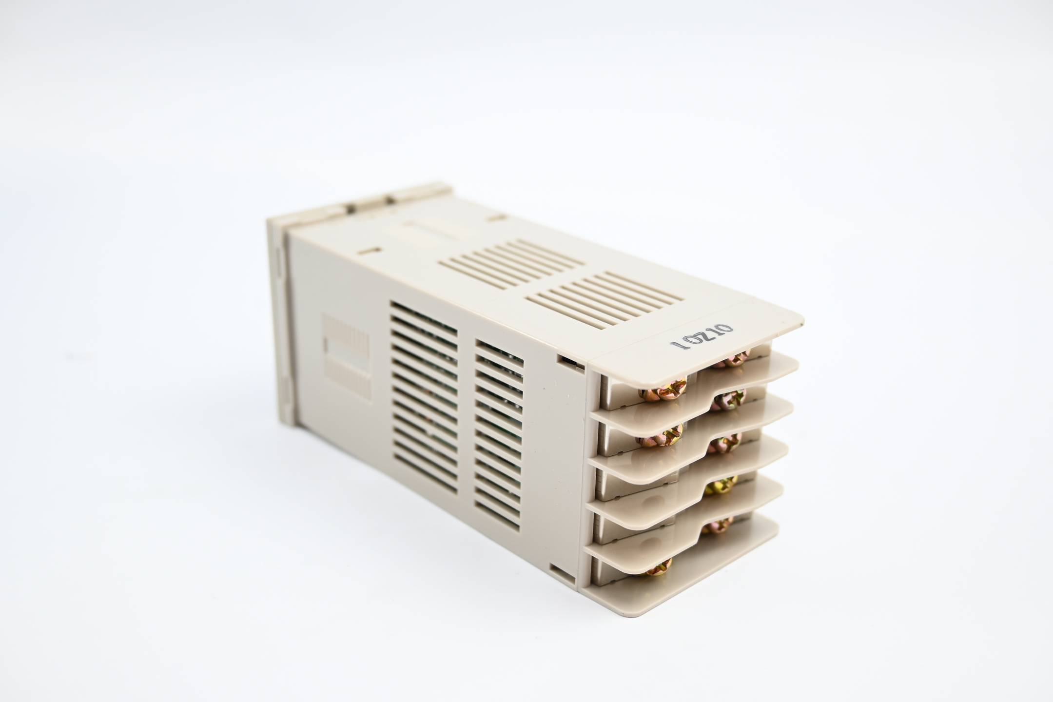 Omron Temperatur Controller Multi Range 100-240 VAC ( E5CX-QTC )
