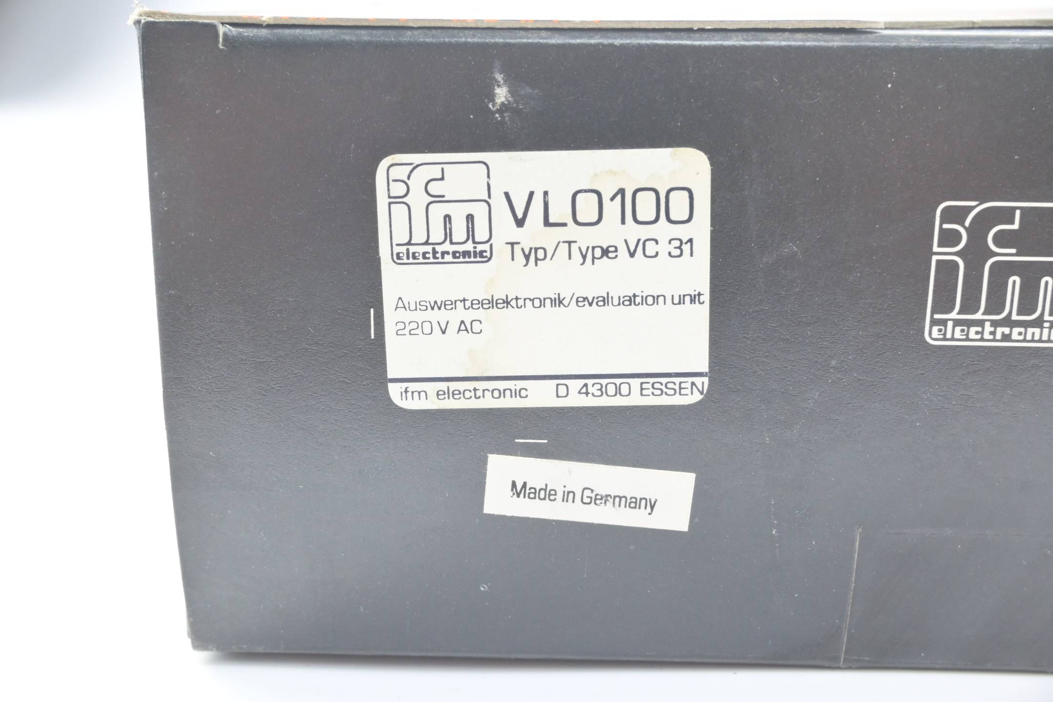 Ifm Electronic Auswerteelektronik VL0100 ( VC31S001-SC0001 )