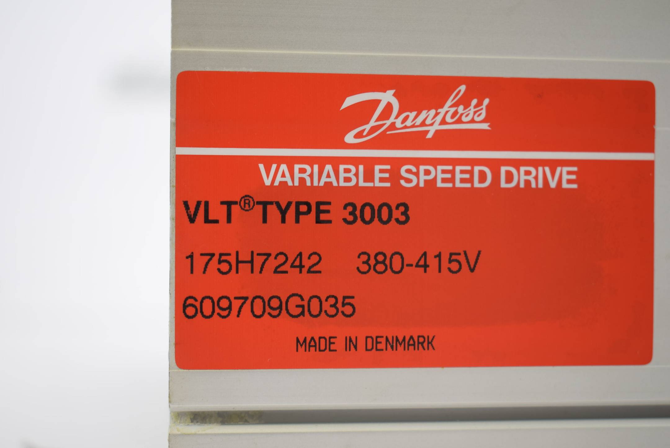 Danfoss VLT Umrichter Type 3003 380-415V ( 175H7242 )