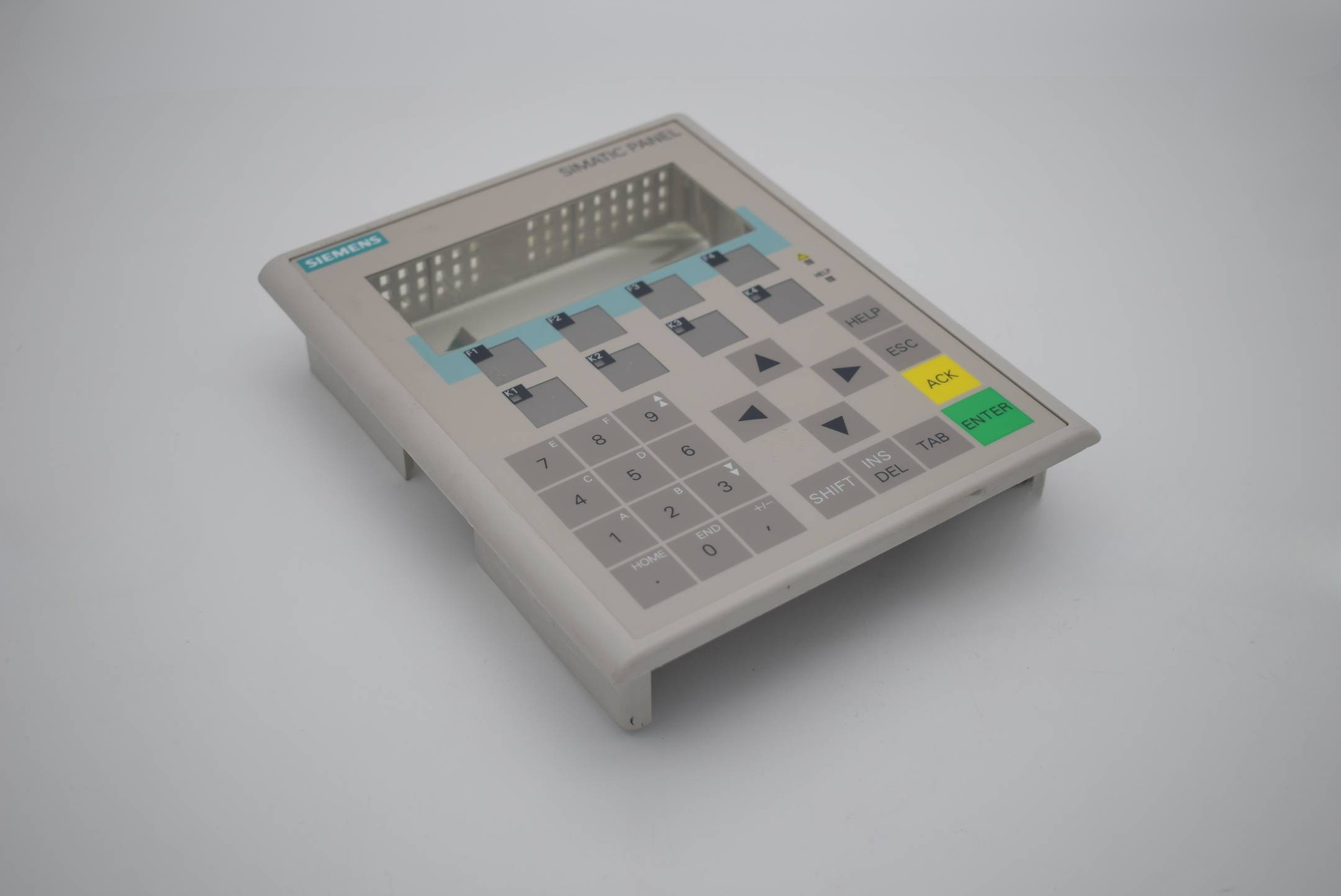 Siemens simatic OP77 Front Cover A5E02490419 ( 6AV6641-0BA11-0AX0 ) B Siemens simatic OP77 Front Cover A5E02490419 ( 6AV6641-0BA11-0AX0 ) B