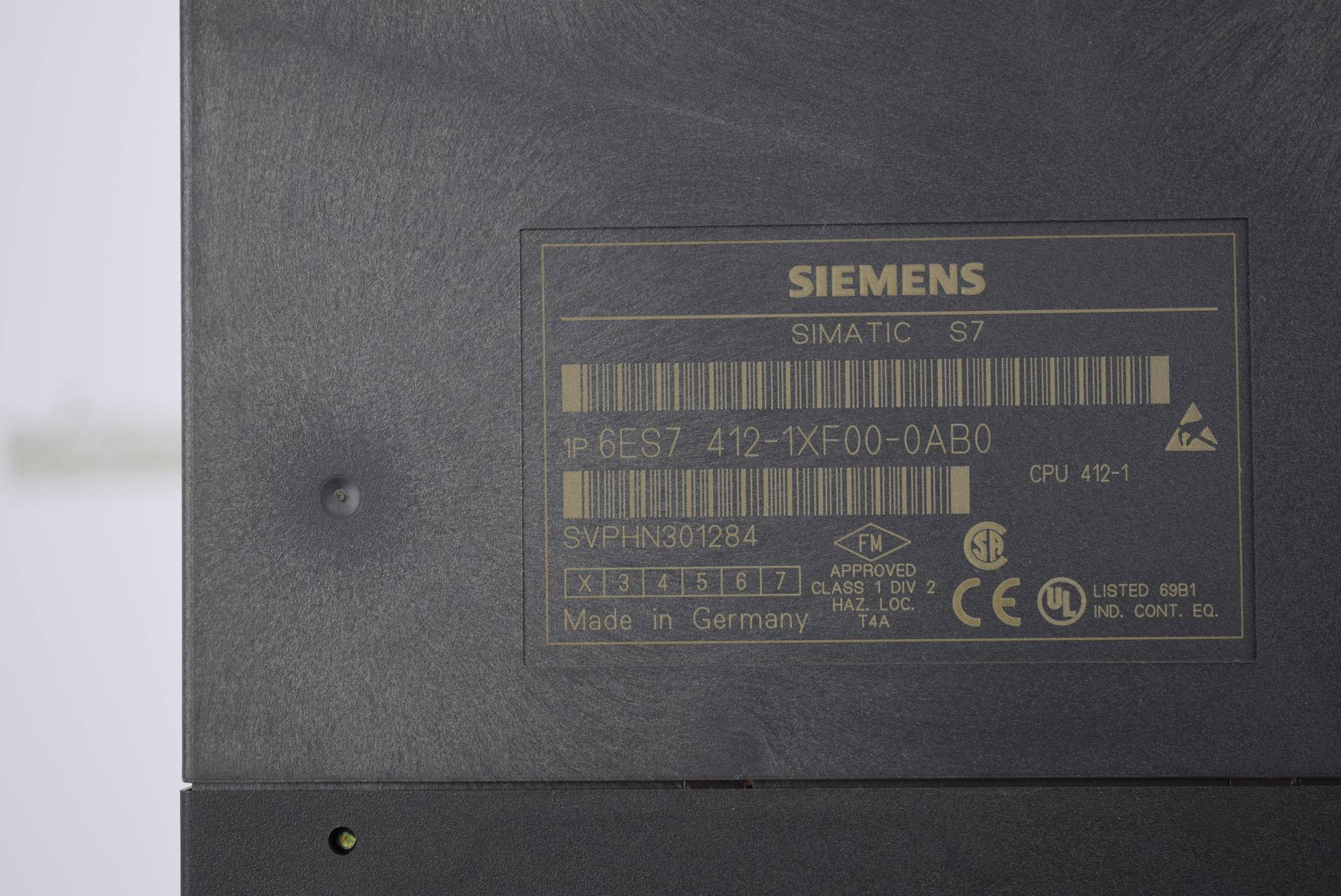Siemens simatic S7-400 CPU 412-1 6ES7 412-1XF00-0AB0 ( 6ES7412-1XF00-0AB0 ) E2
