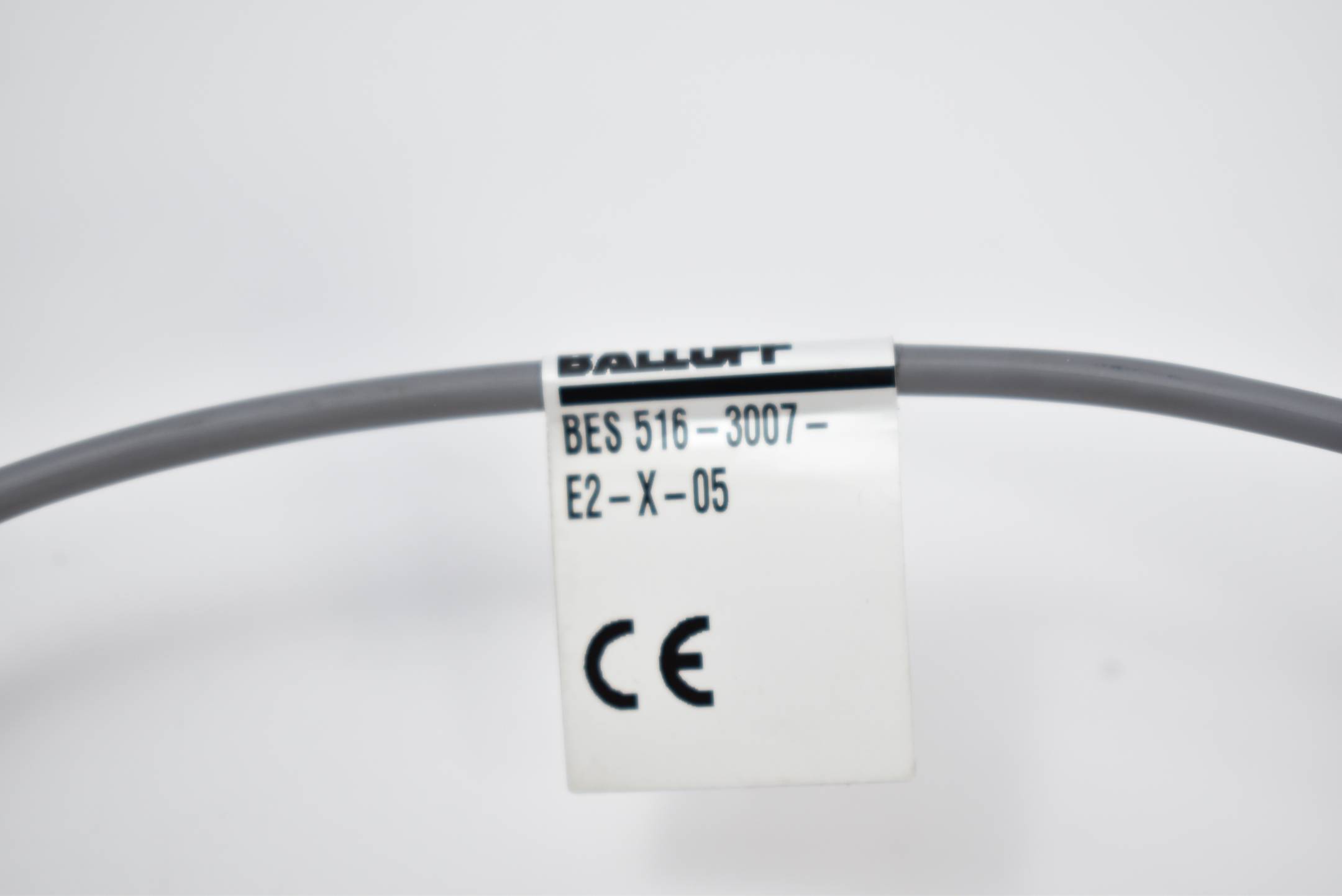 Balluff Induktiver Standardsensor BES 516-3007-E2-X-05
