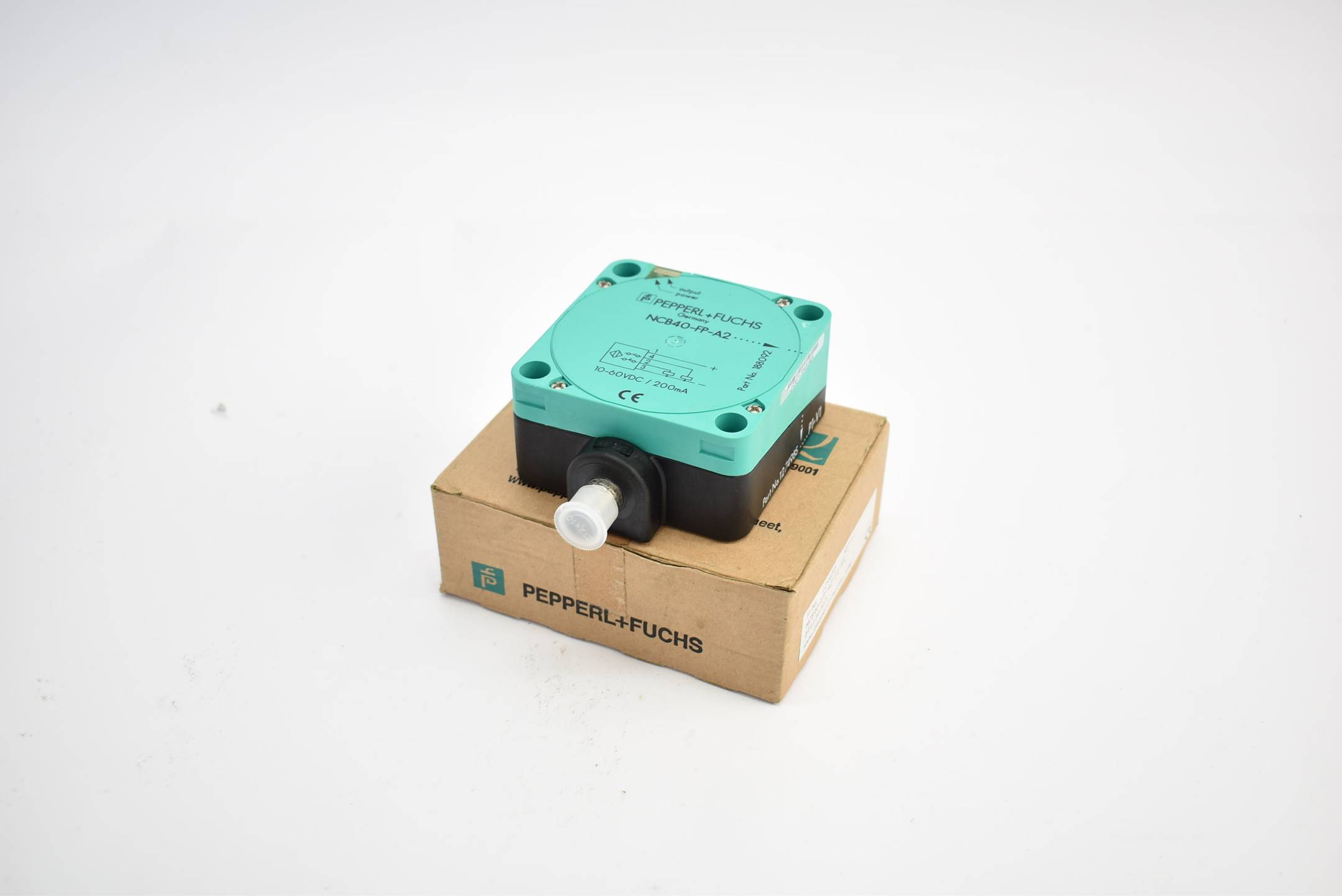 Pepperl+Fuchs Induktiver Sensor NCB40-FP-A2-P1-V1 