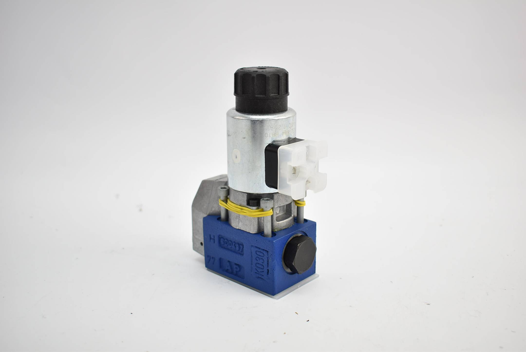 Rexroth Rückschlagventil M-3SEW 6 U37/420MG24N9K4 ( R900566283 ) + R900221884