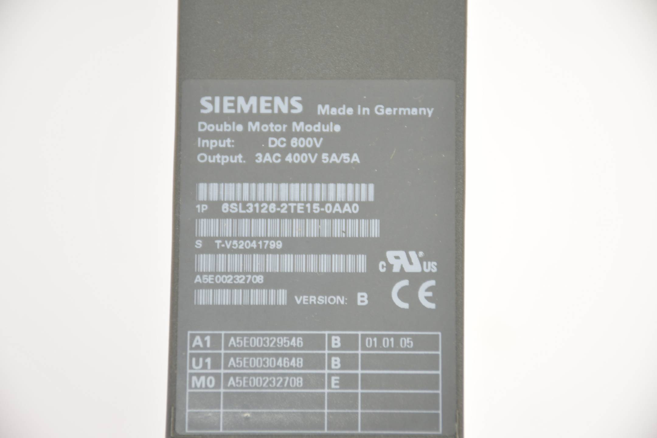 Siemens sinamics motor module 6SL3126-2TE15-0AA0 ( 6SL3 126-2TE15-0AA0 ) Ver B
